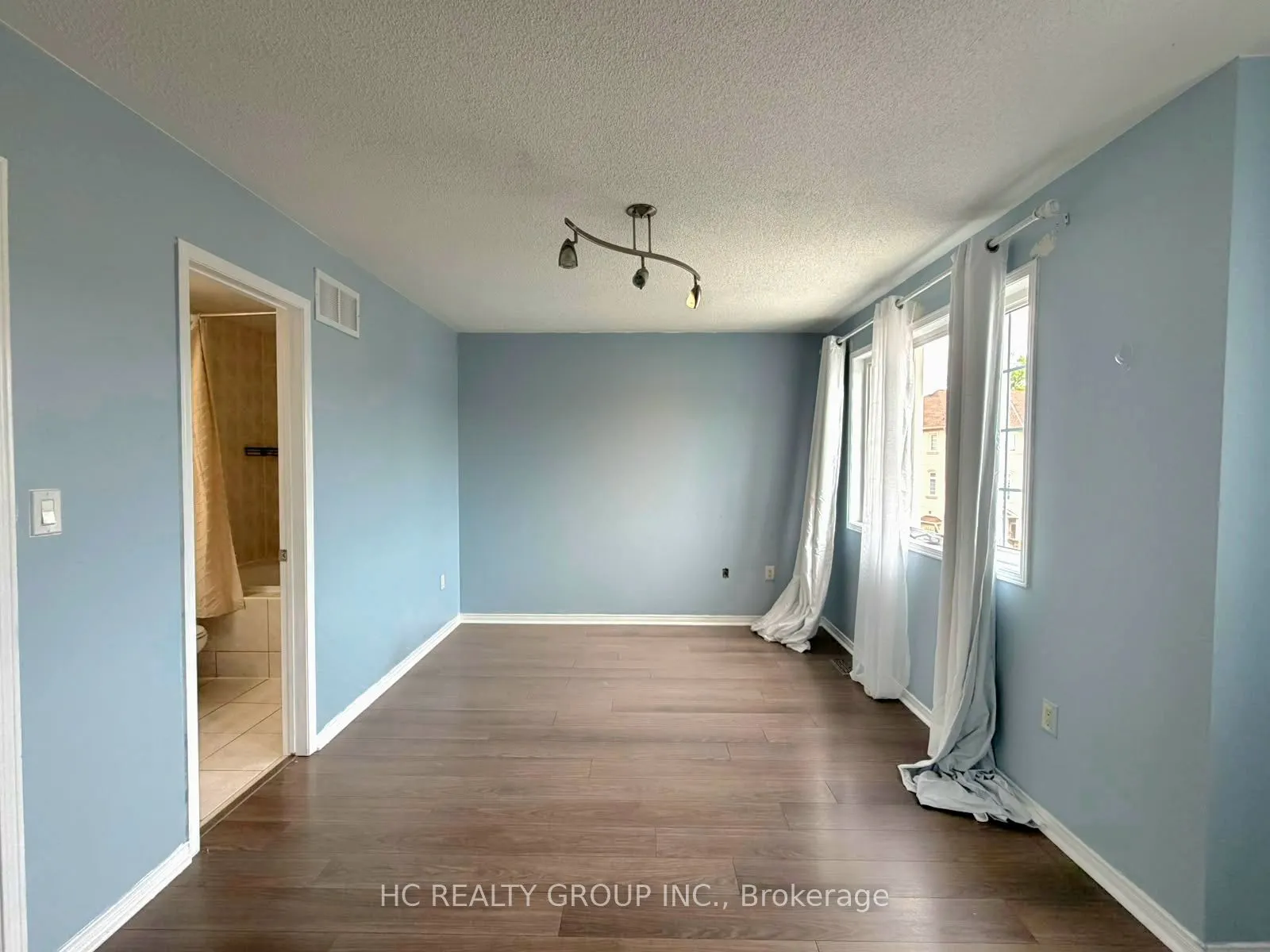 10 Post Oak Drive #19