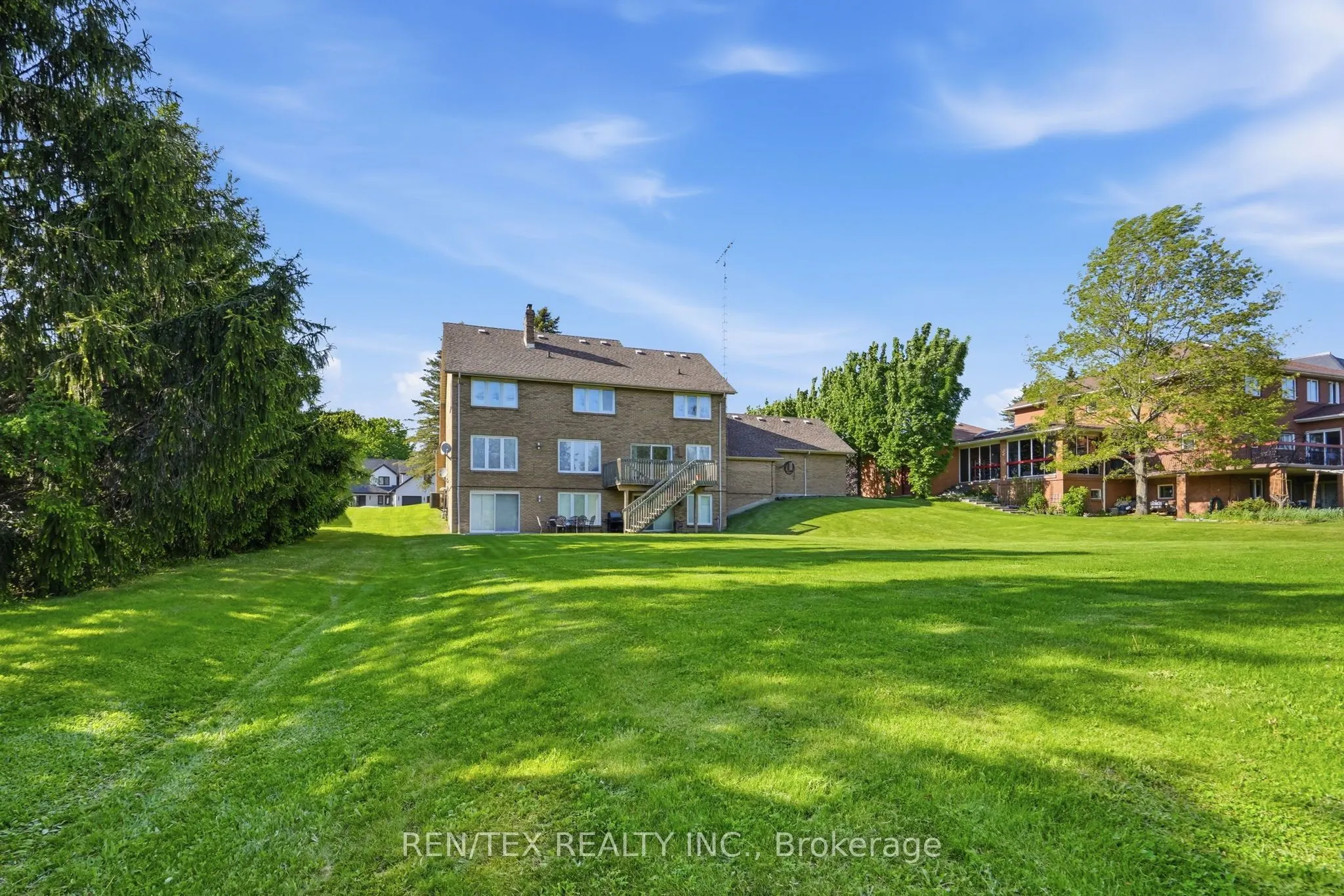 18 Curtis Crescent