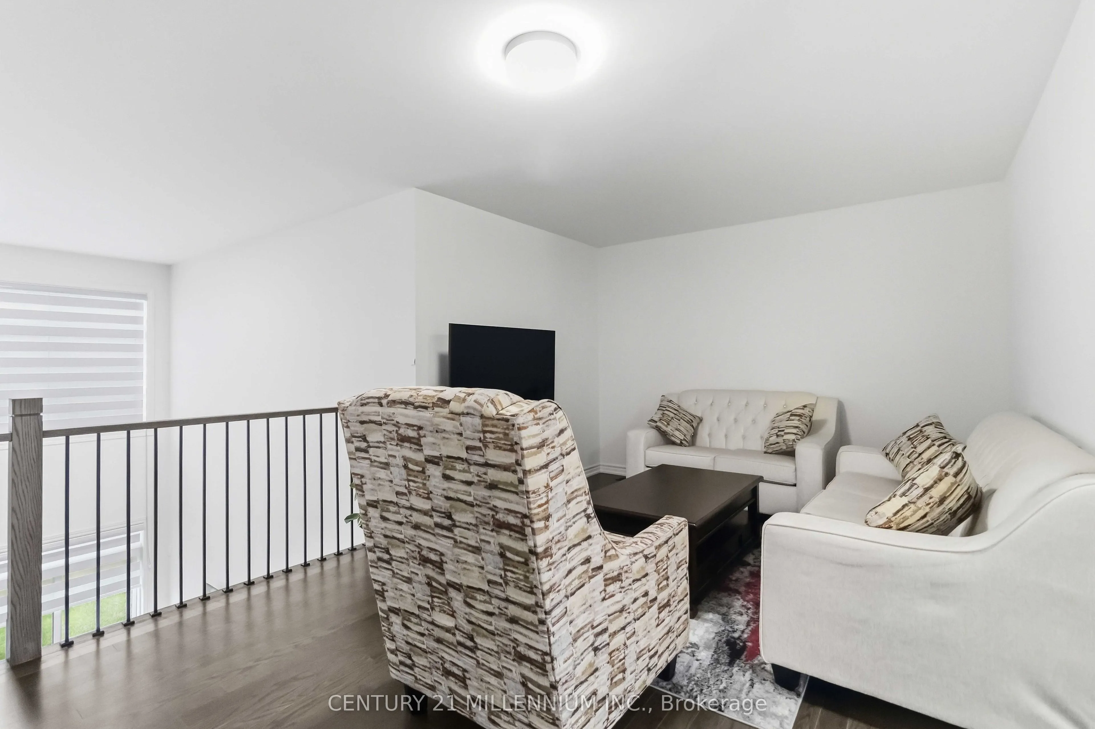 24 Mayapple Street