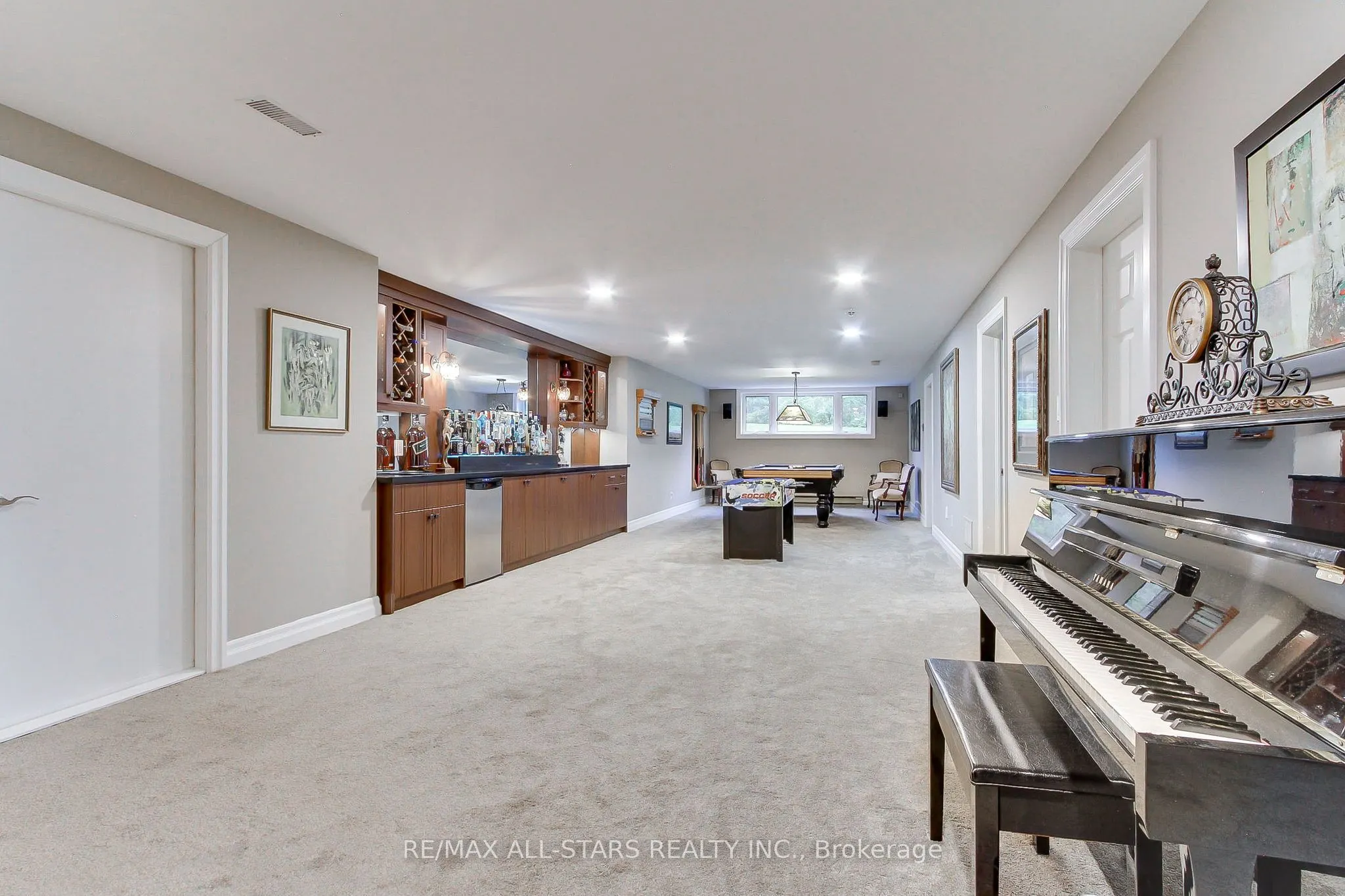 15 Lobraico Lane