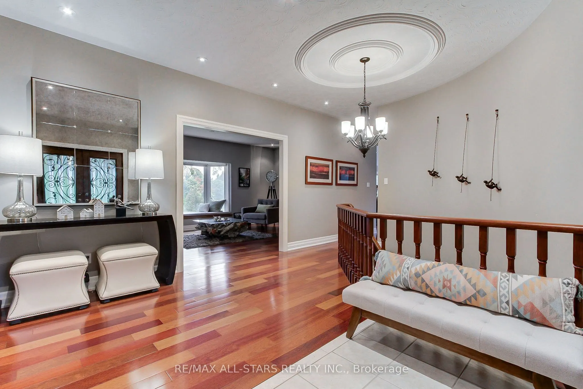 15 Lobraico Lane