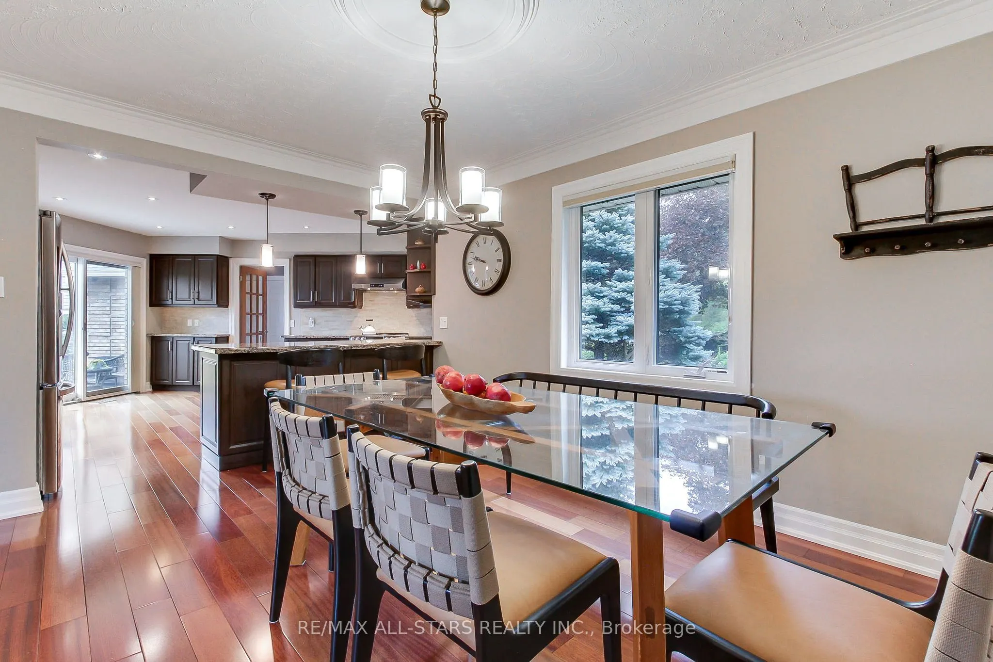15 Lobraico Lane