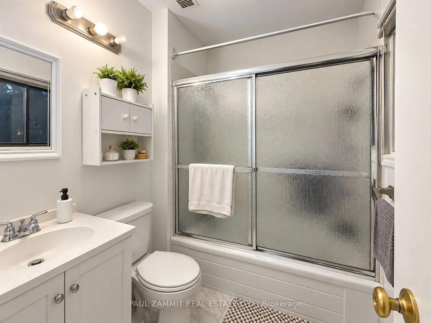 58 Morgan Avenue #2 Flr