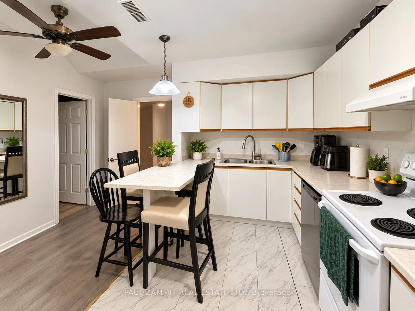 58 Morgan Avenue #2 Flr