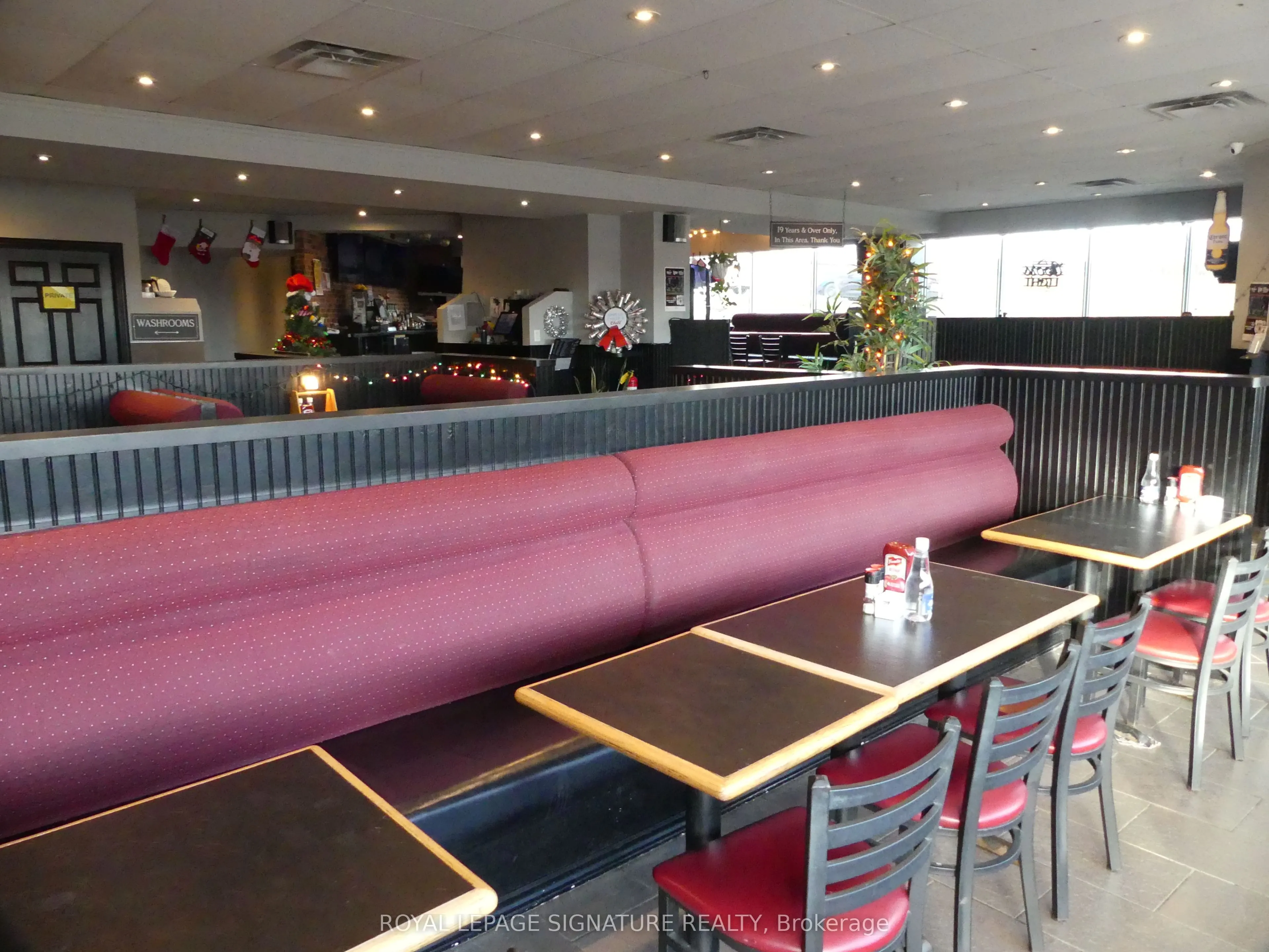 17335 Yonge Street #12