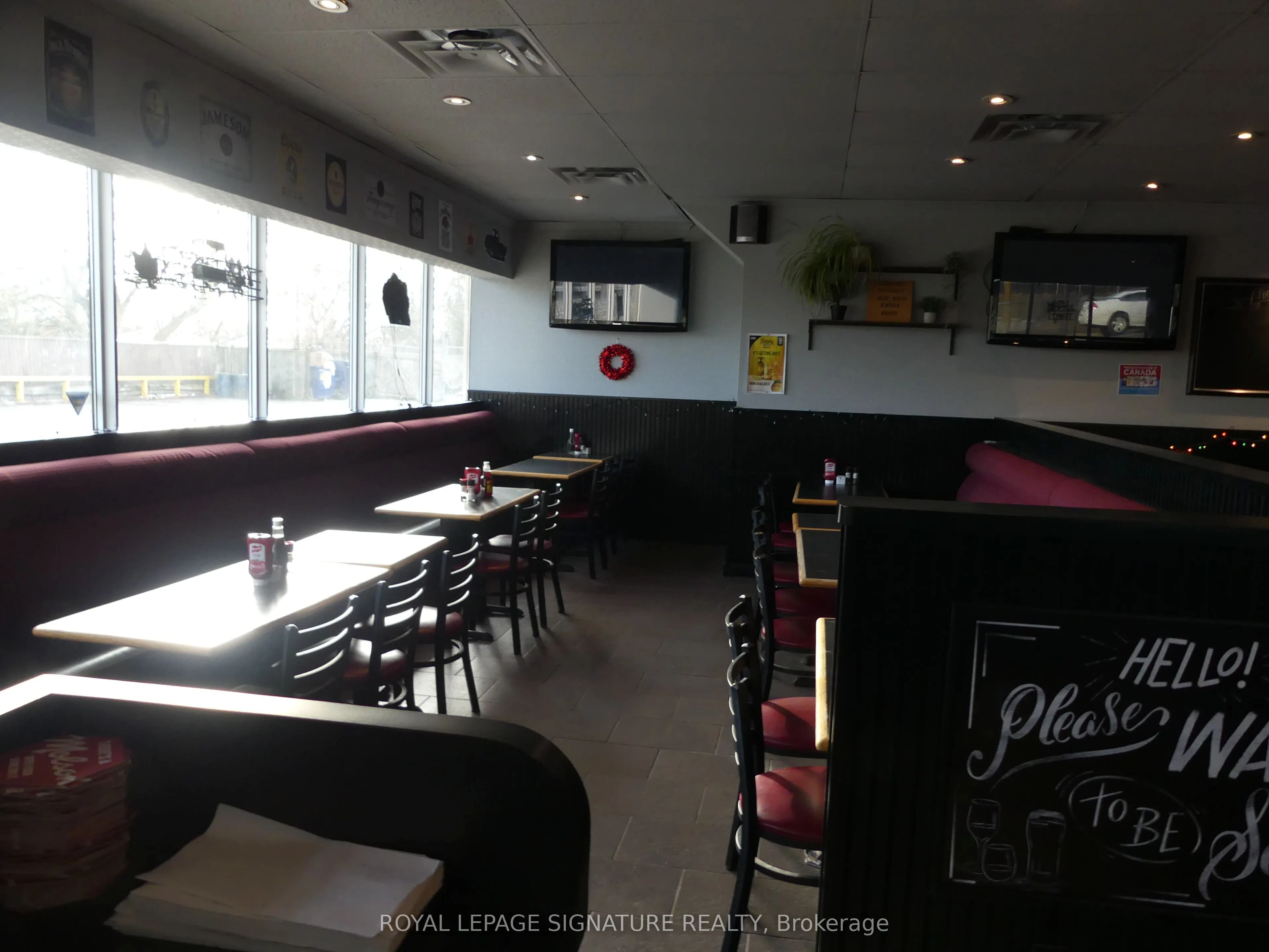 17335 Yonge Street #12