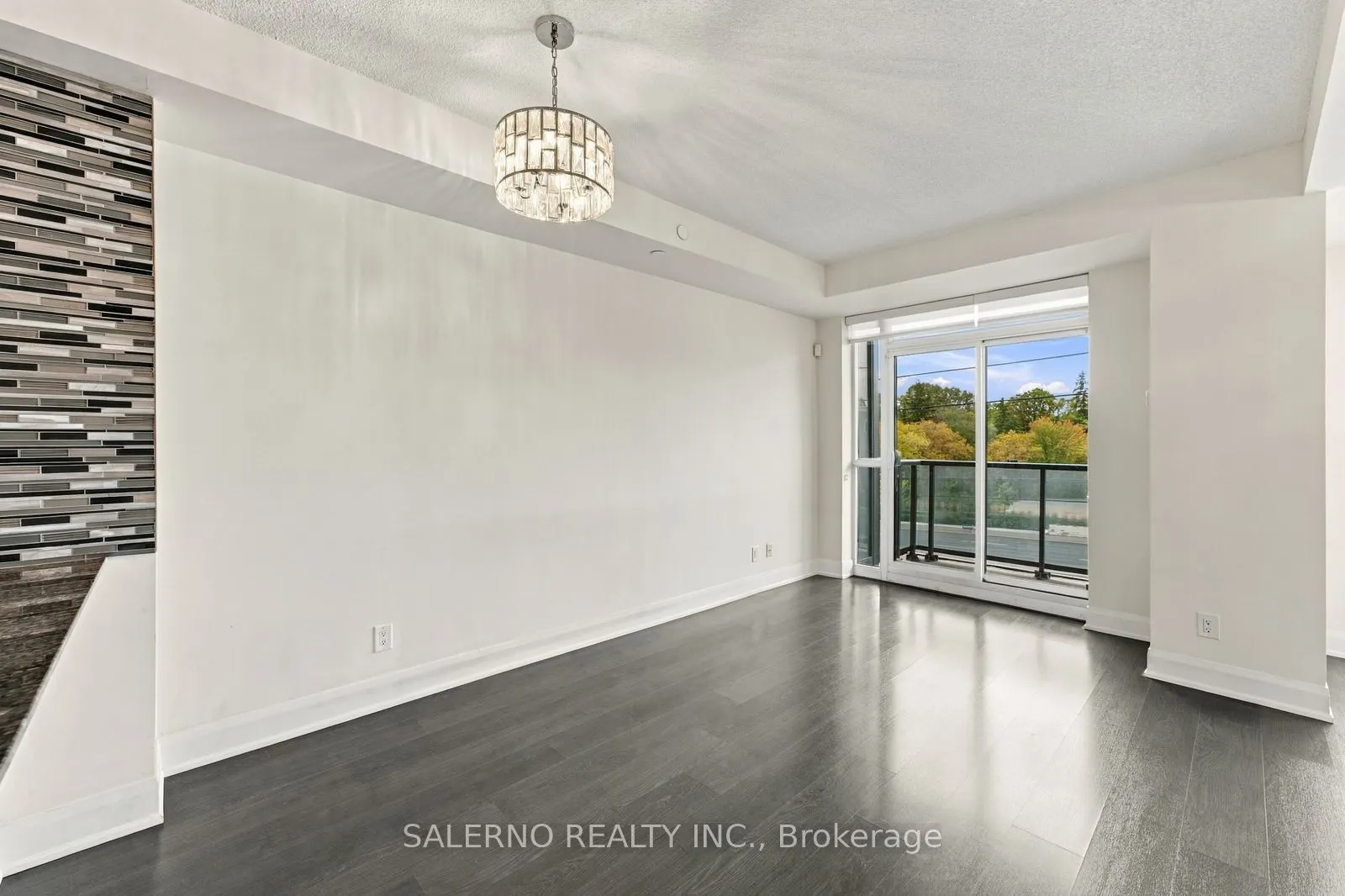 4700 Highway 7 #319