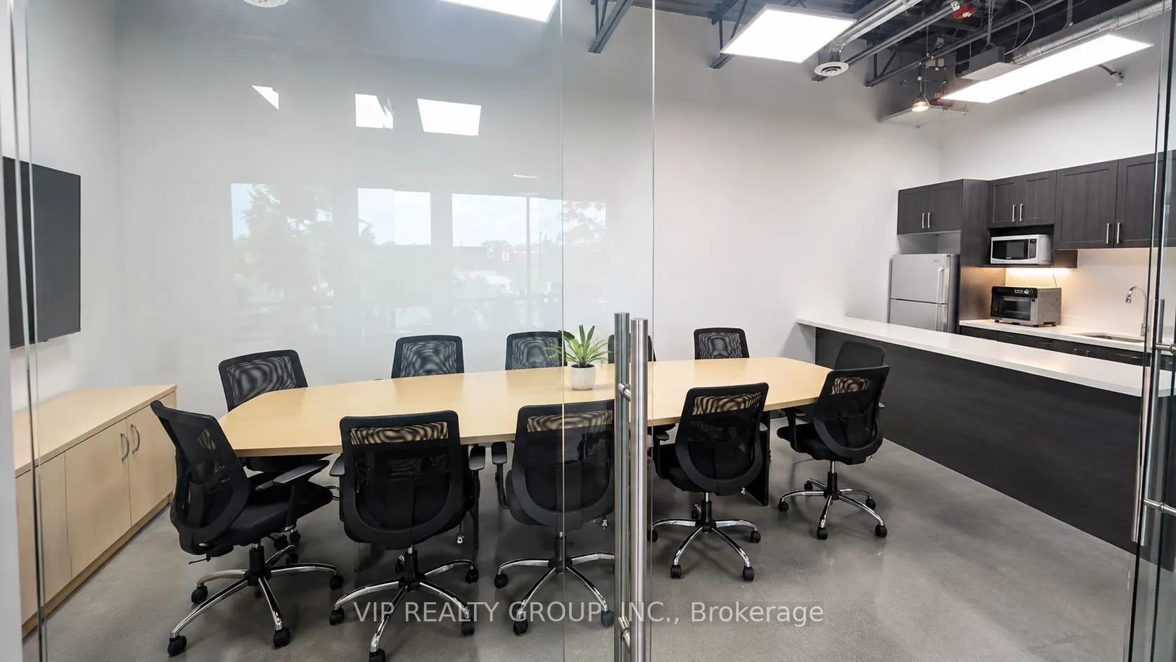 2875 14TH Avenue #206