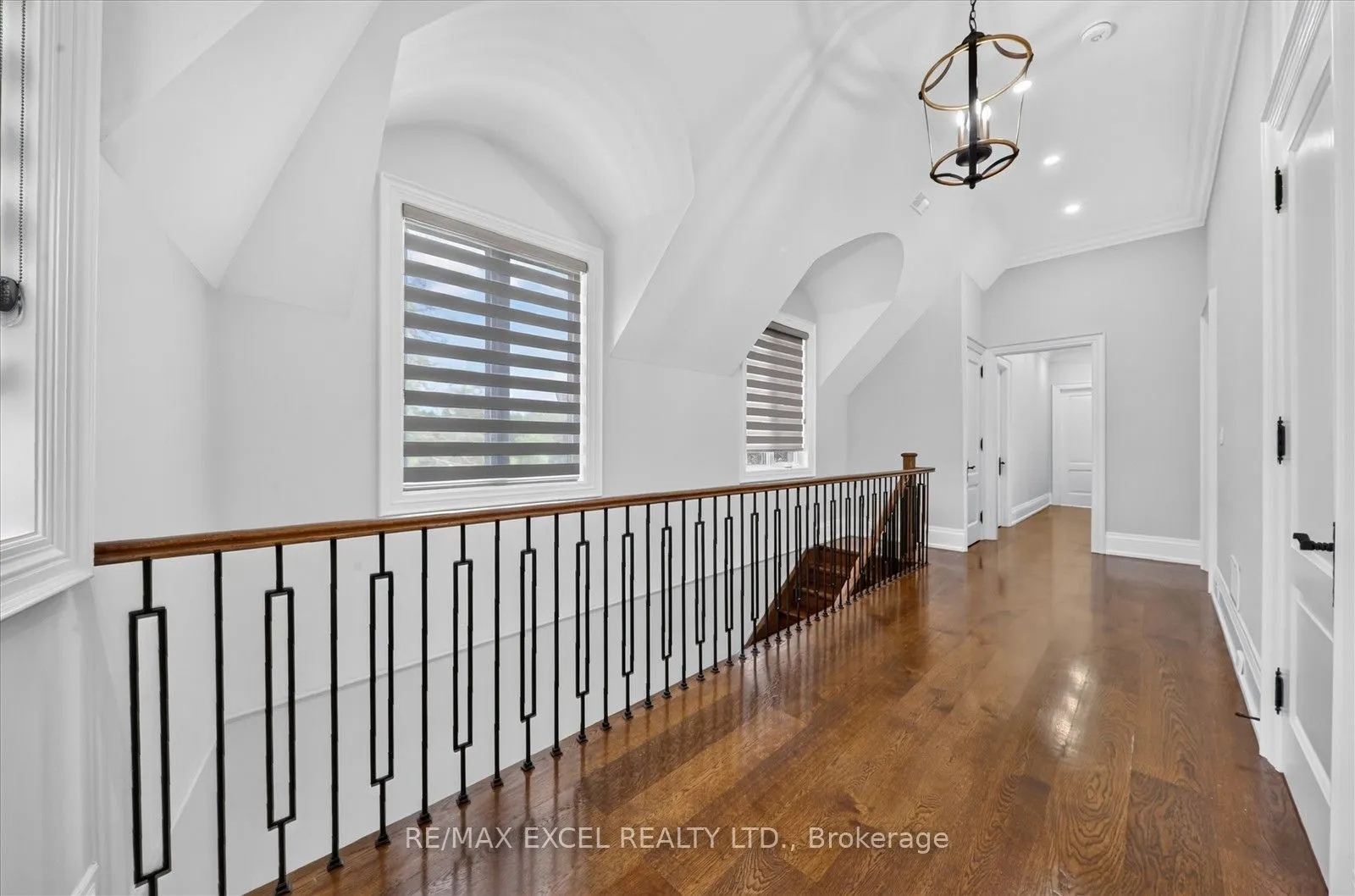 28 Personna Boulevard