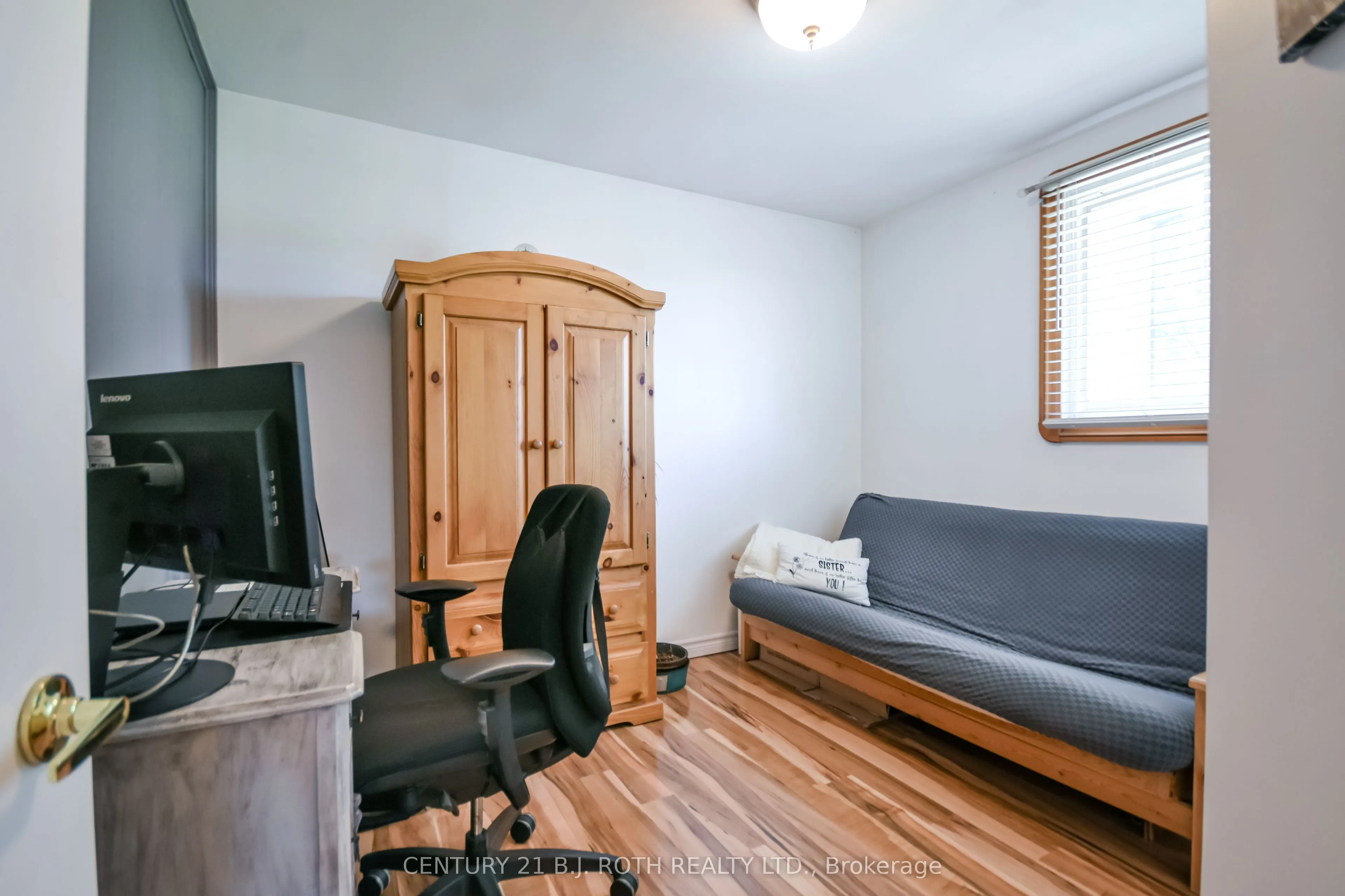 671 Simcoe Road