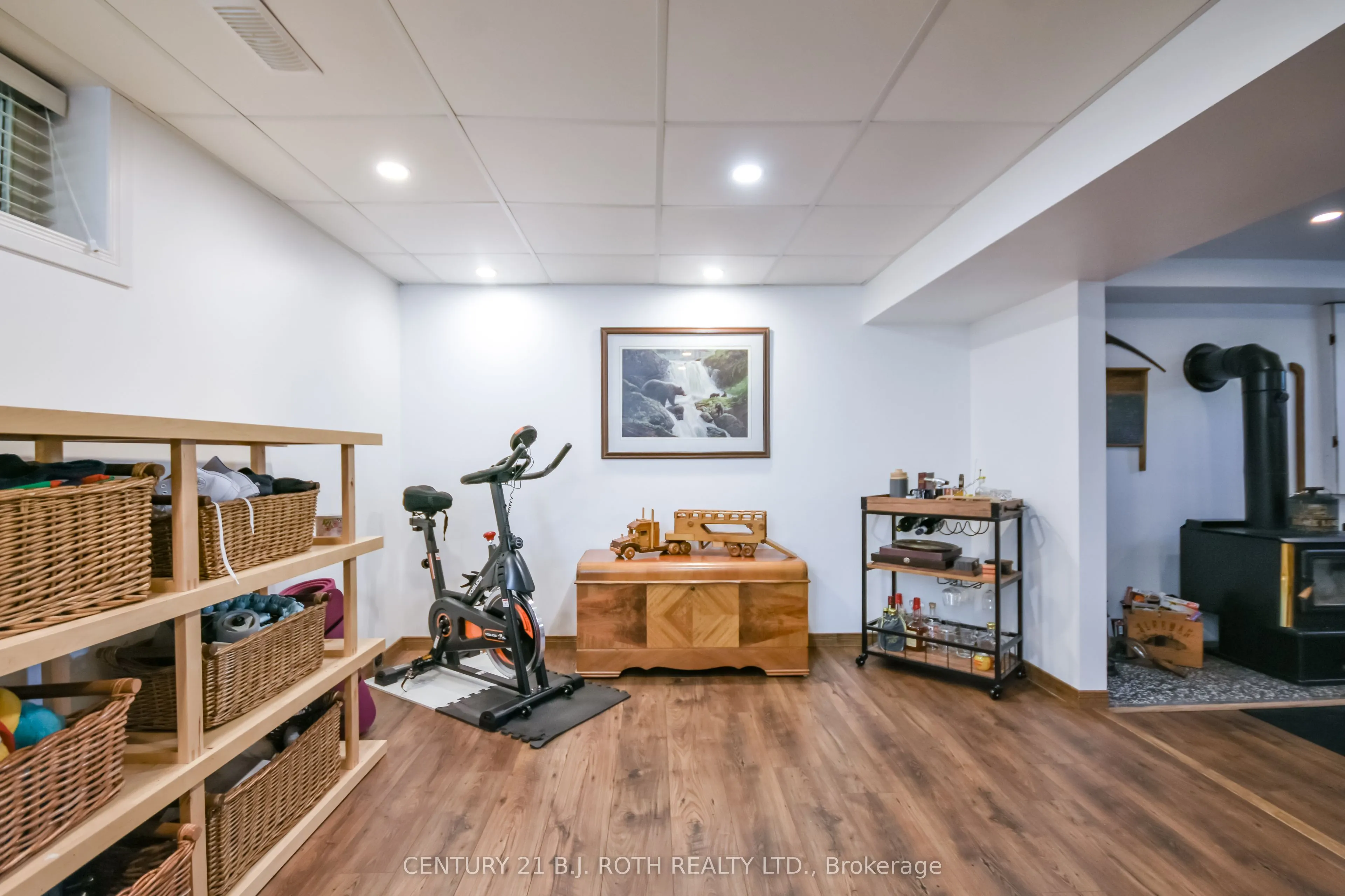 671 Simcoe Road