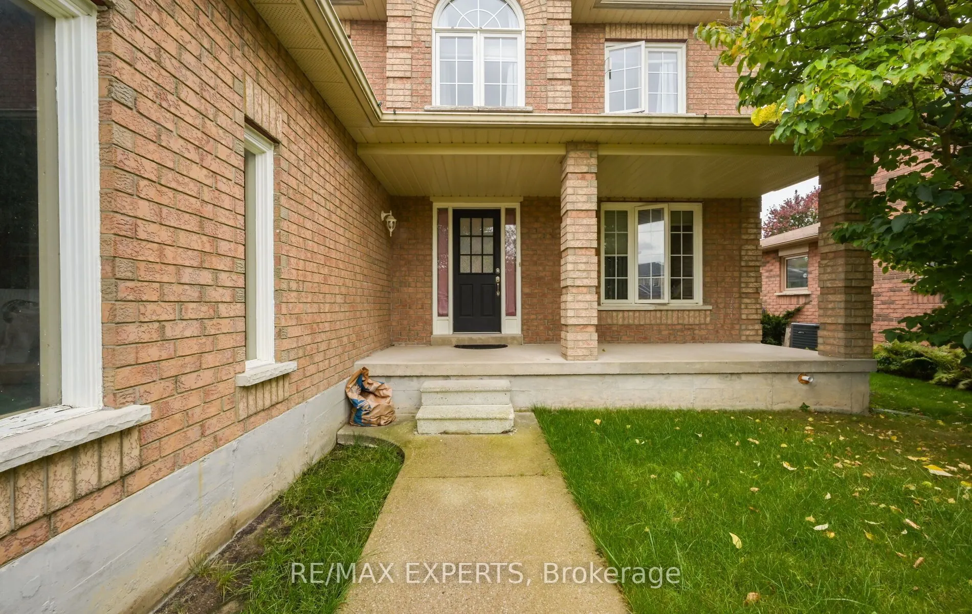 60 Darling Crescent