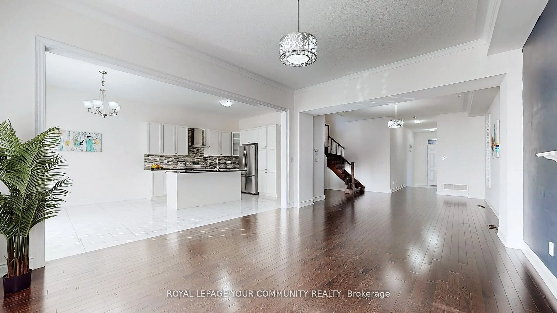 19 Robert Baldwin Boulevard