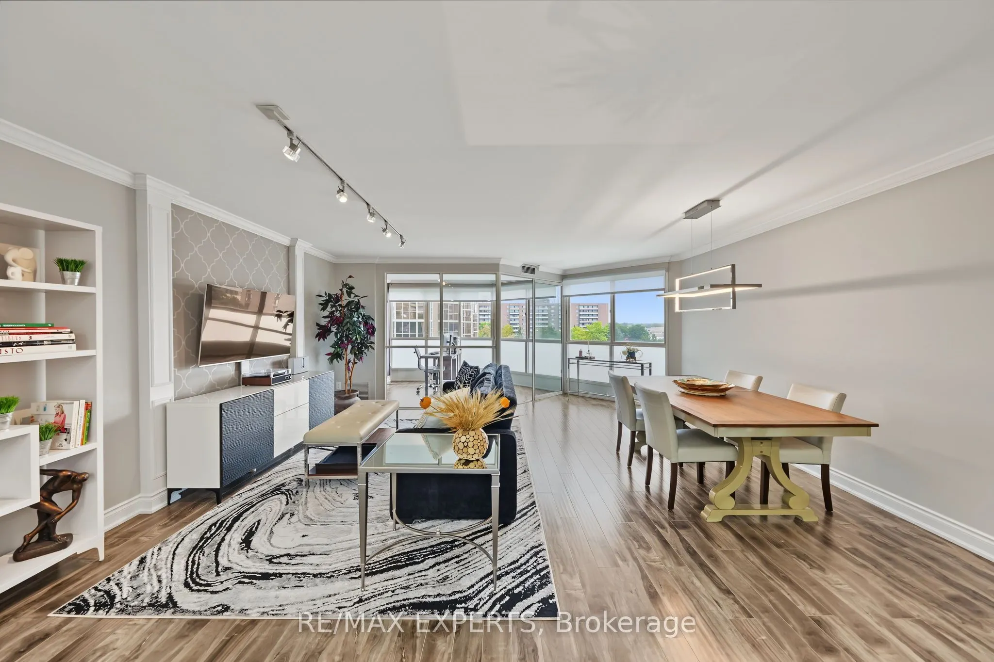 5 Weldrick Road W #605