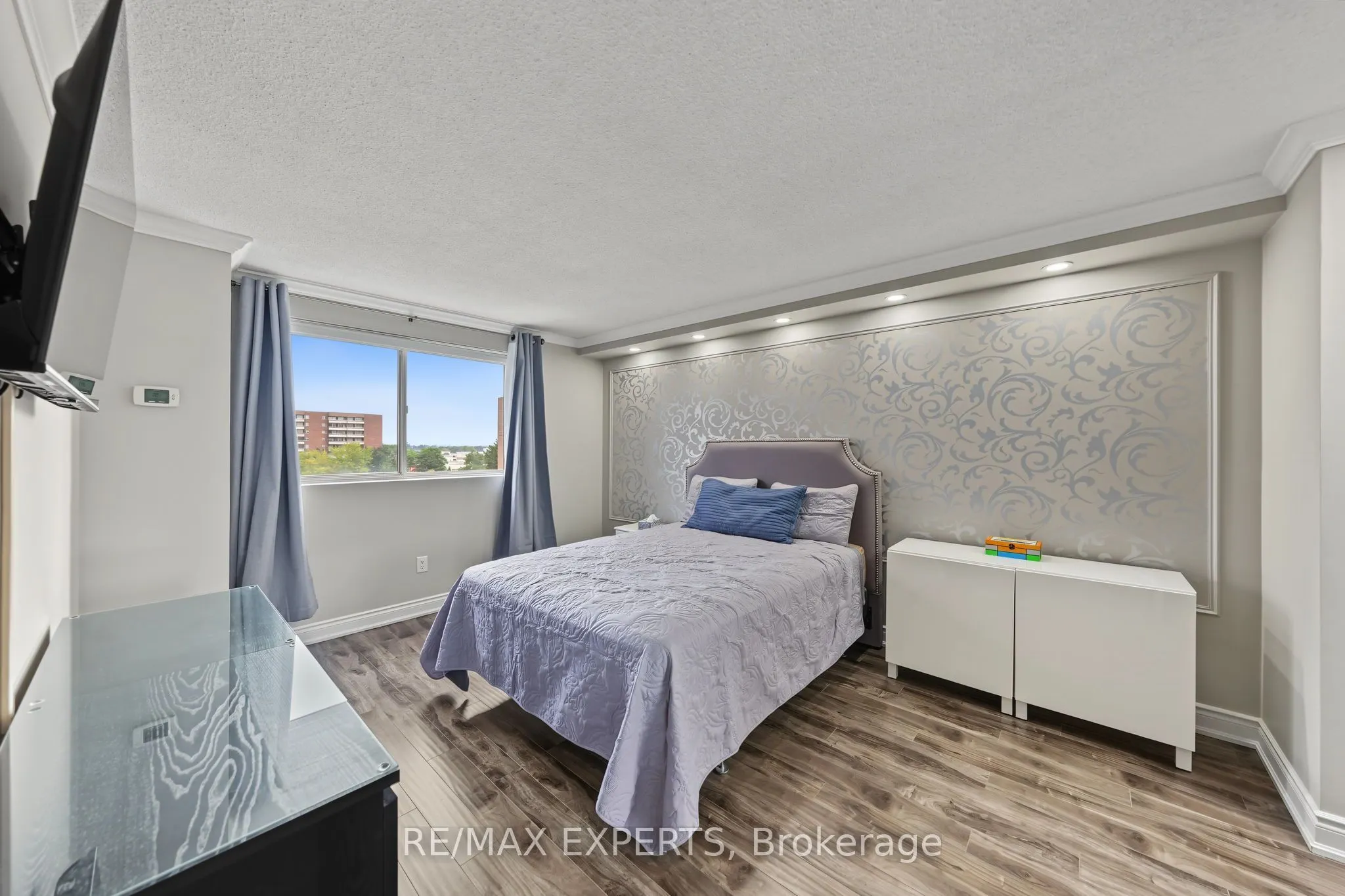 5 Weldrick Road W #605