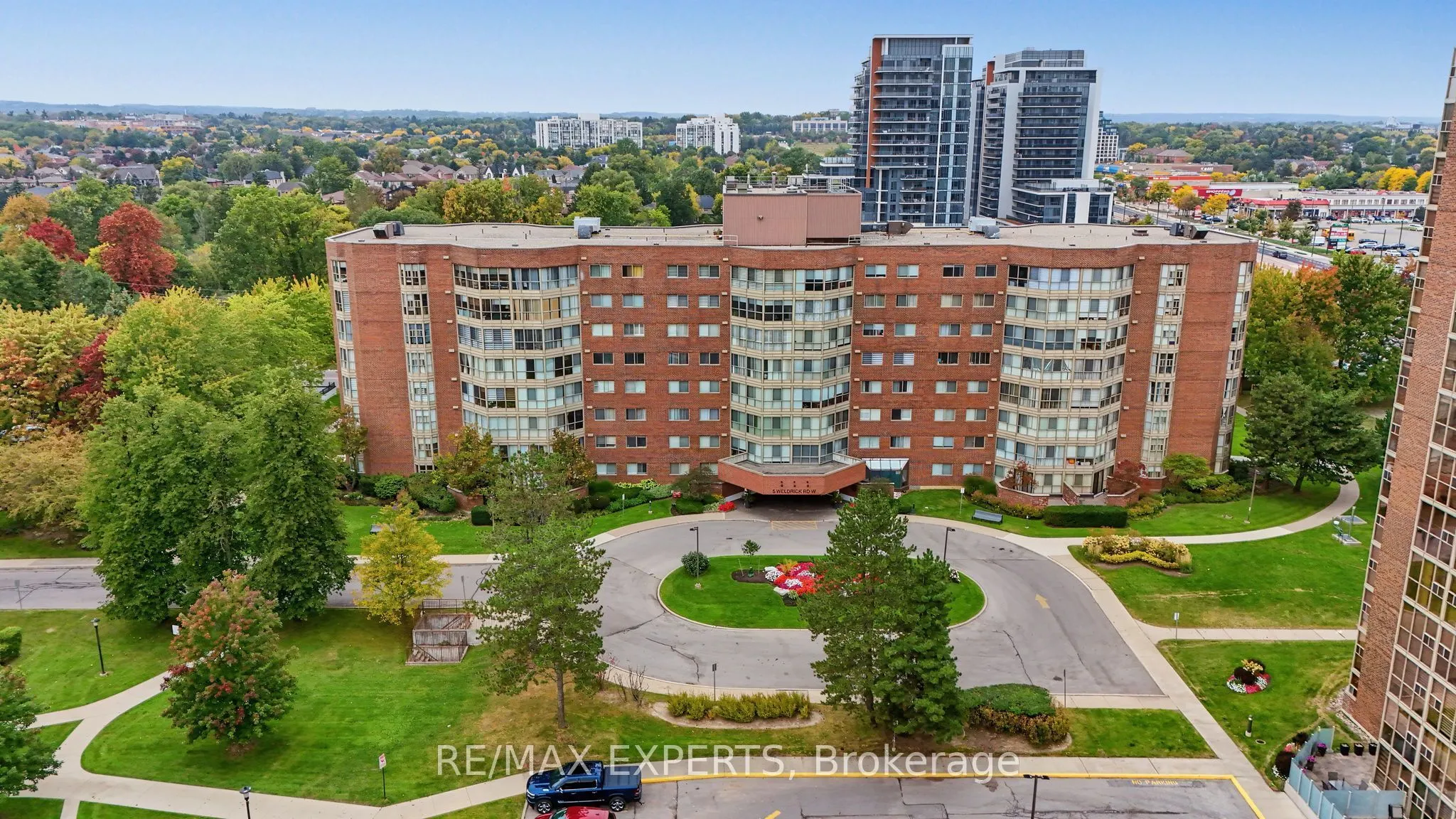 5 Weldrick Road W #605