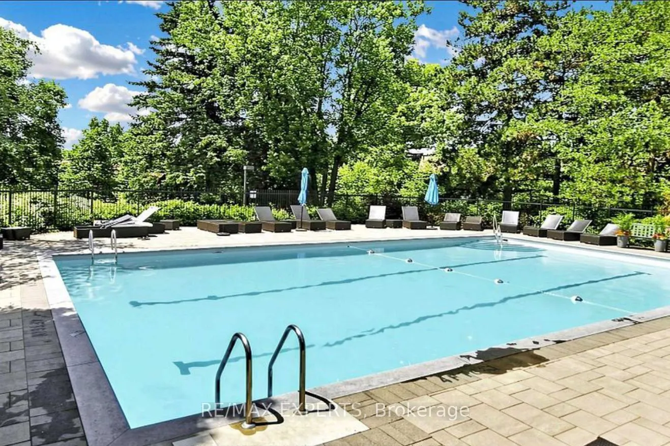 5 Weldrick Road W #605