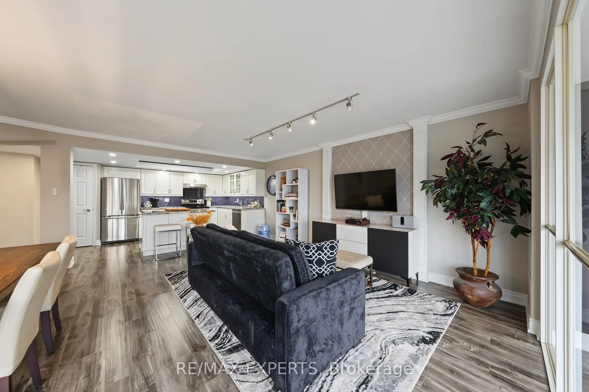 5 Weldrick Road W #605