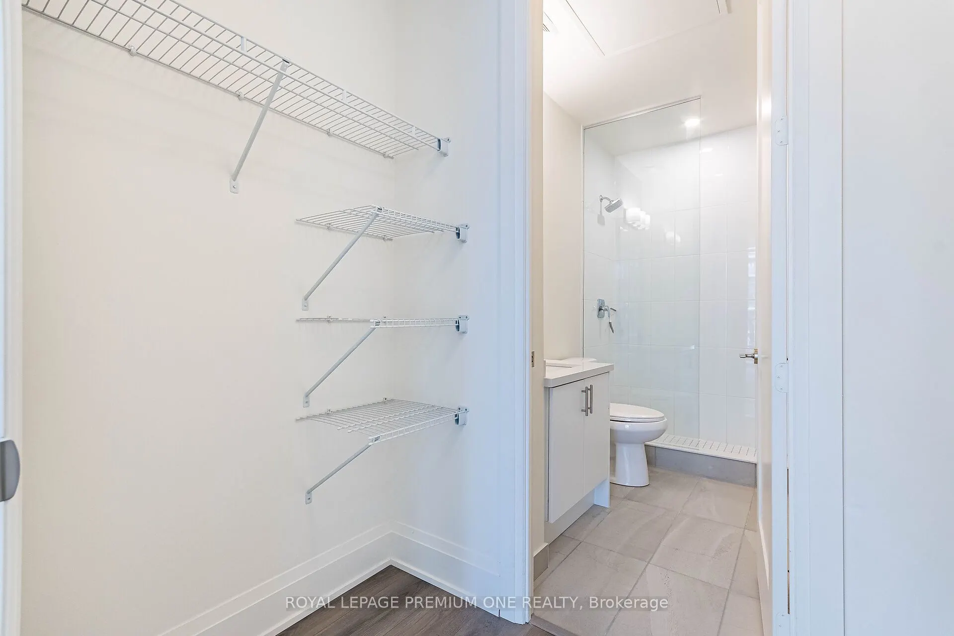 8960 Jane Street #604