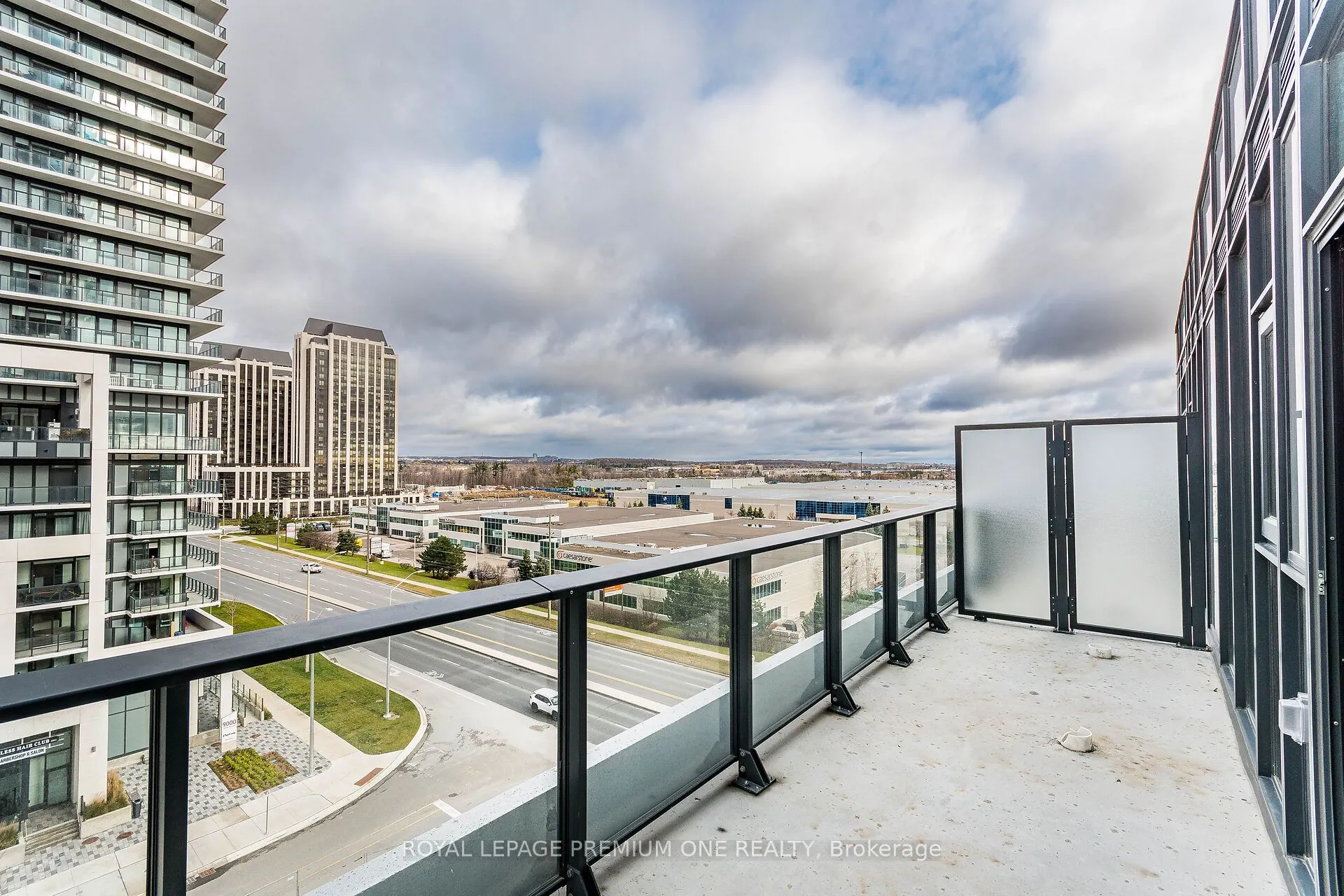 8960 Jane Street #604