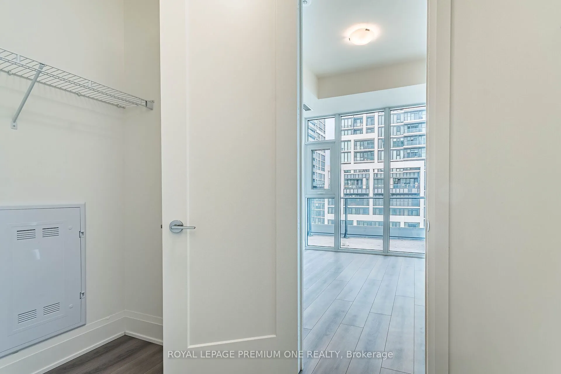 8960 Jane Street #604