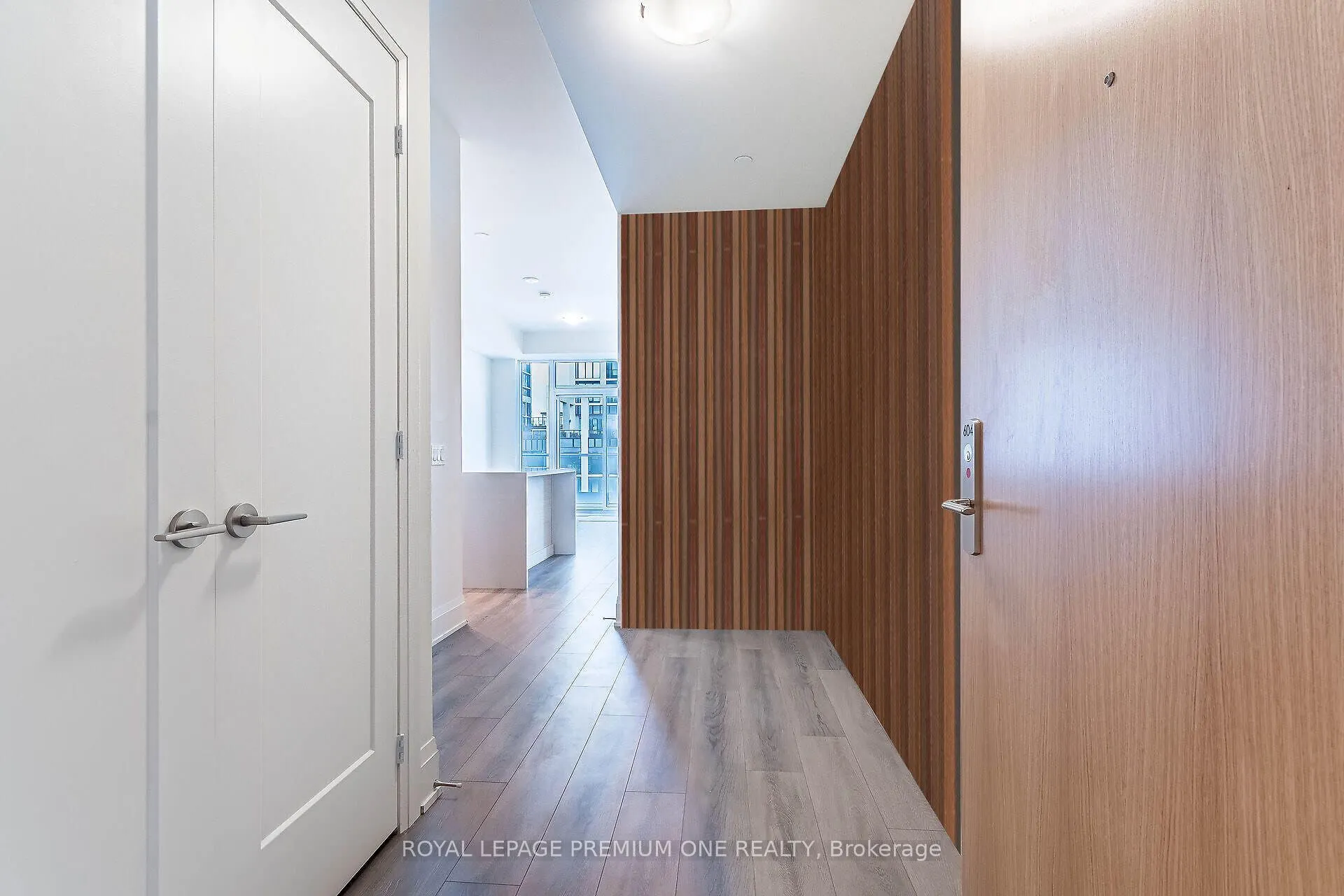 8960 Jane Street #604