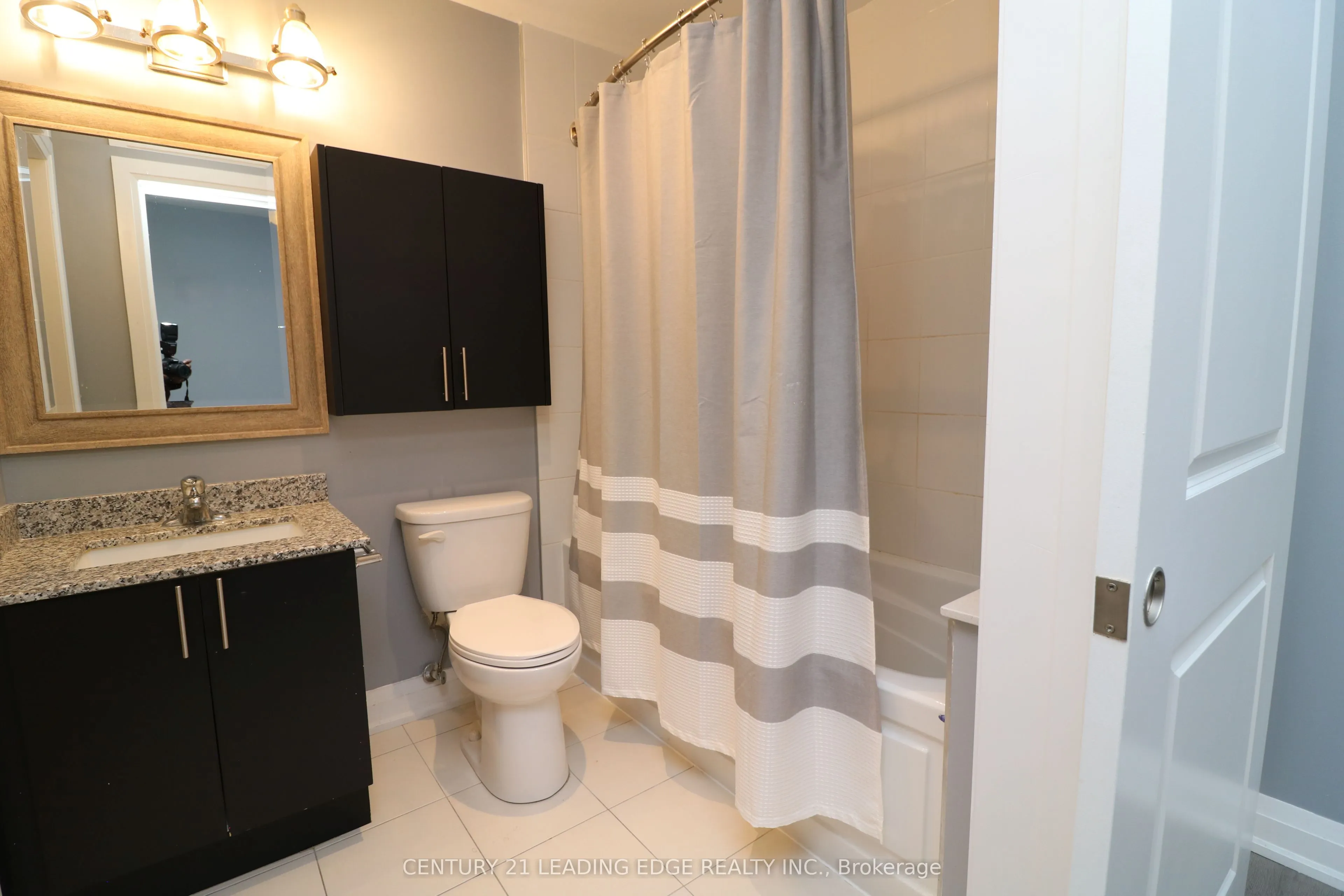 481 Rupert Avenue #123