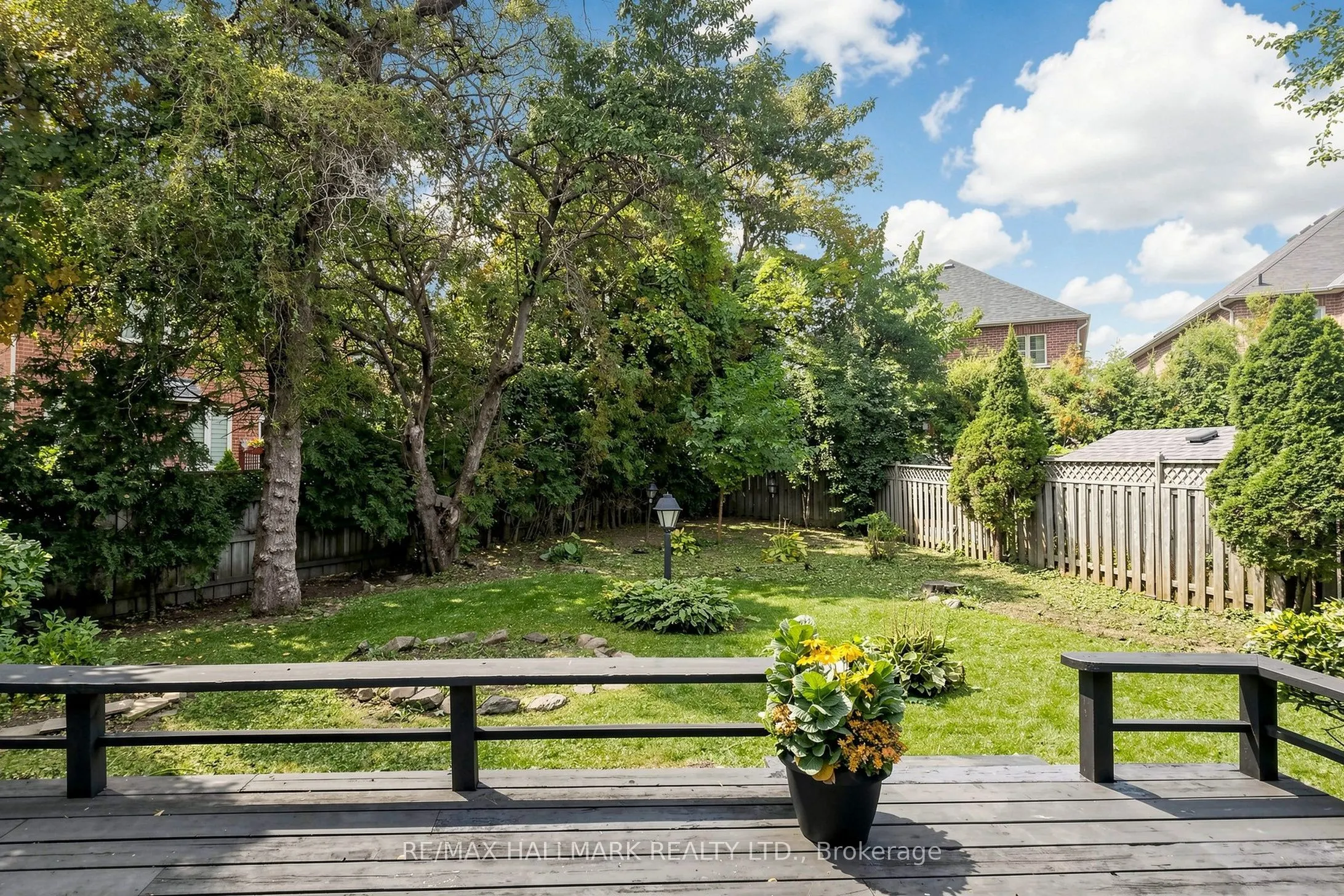 10 Driftwood Court