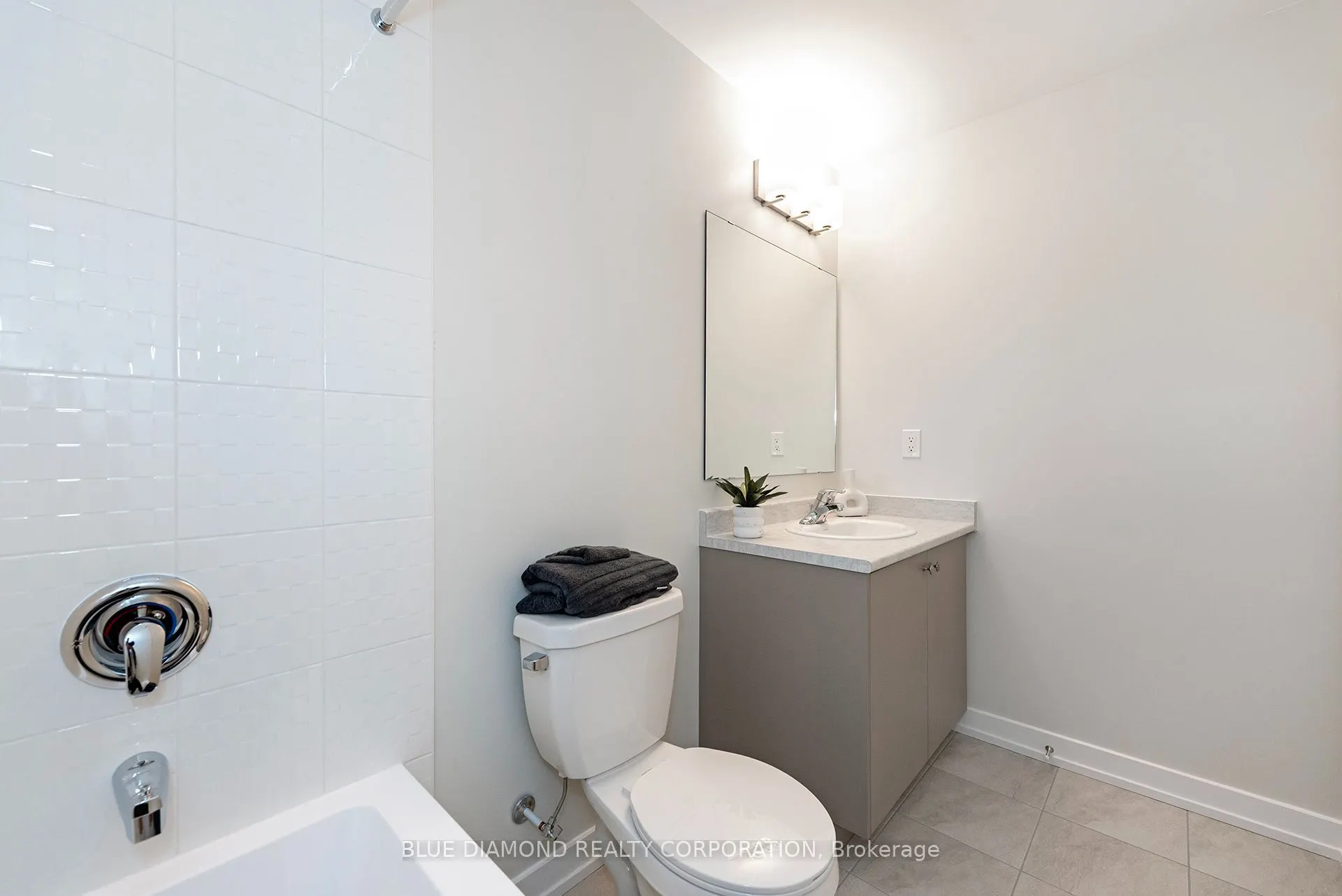 4 Kintall Way