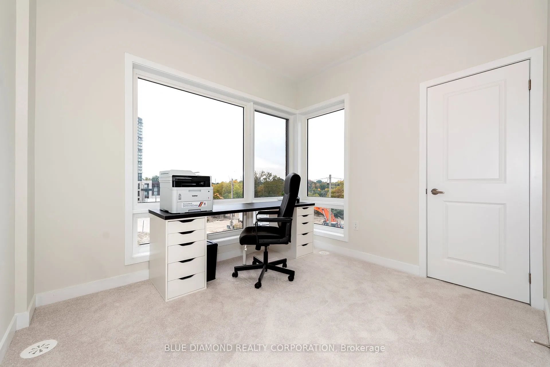 4 Kintall Way