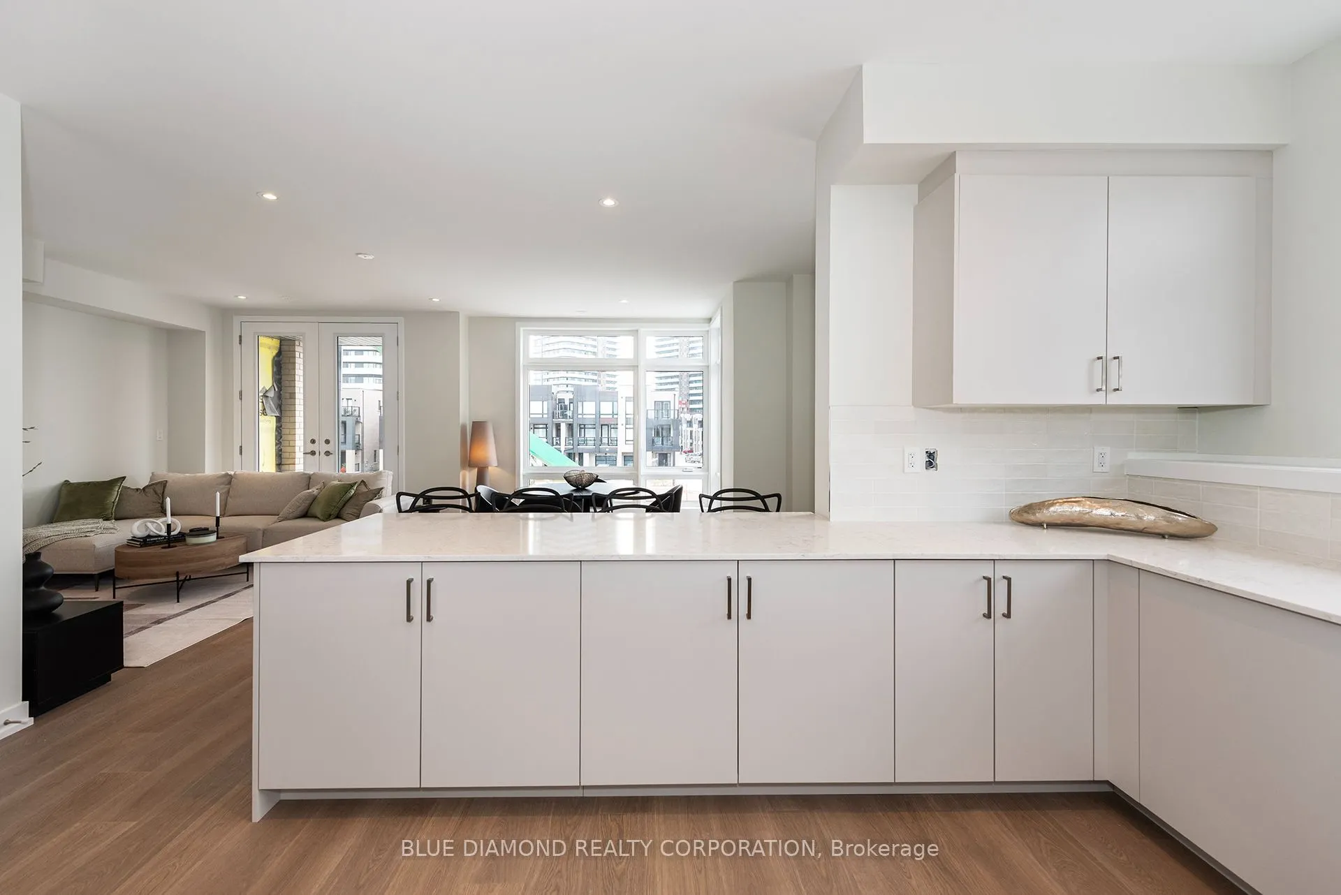 4 Kintall Way