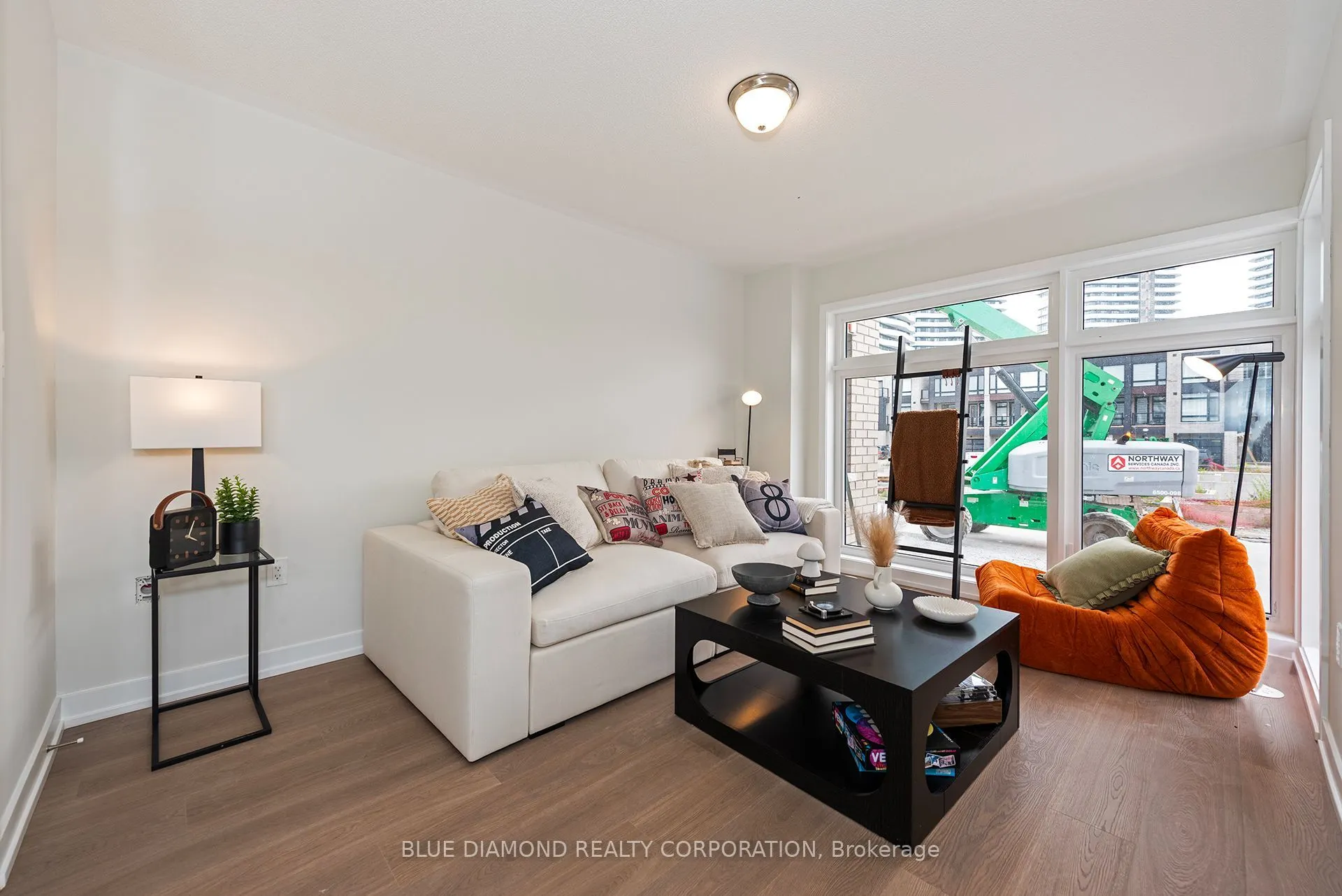4 Kintall Way