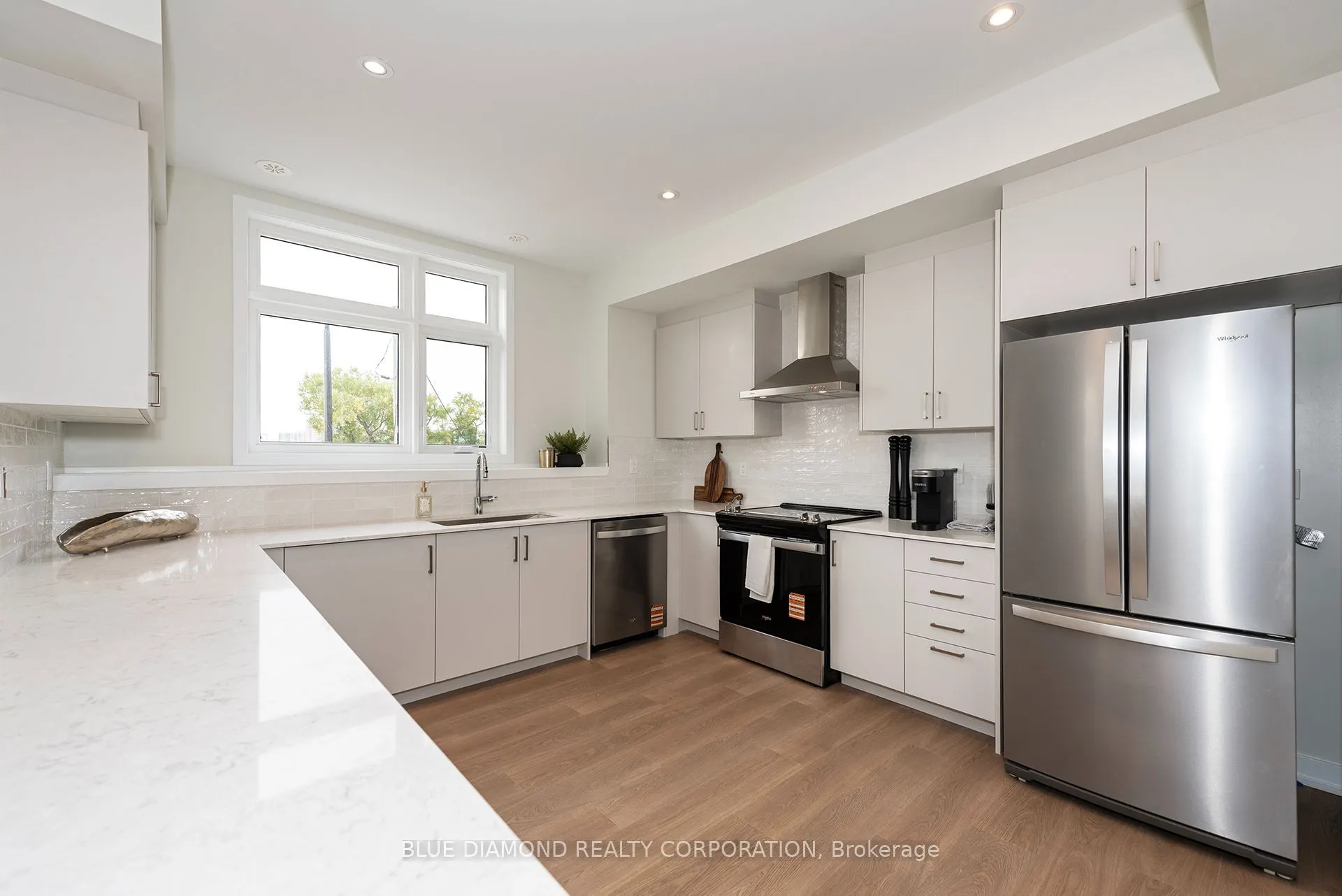 4 Kintall Way