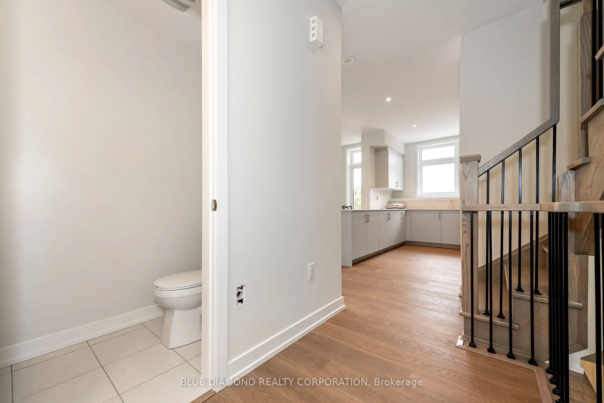 4 Kintall Way