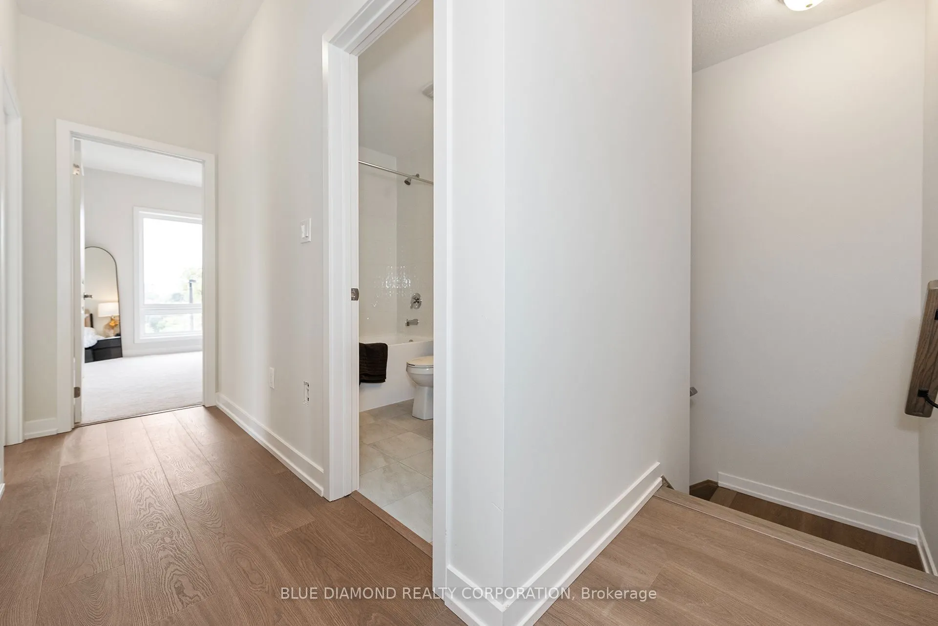 4 Kintall Way