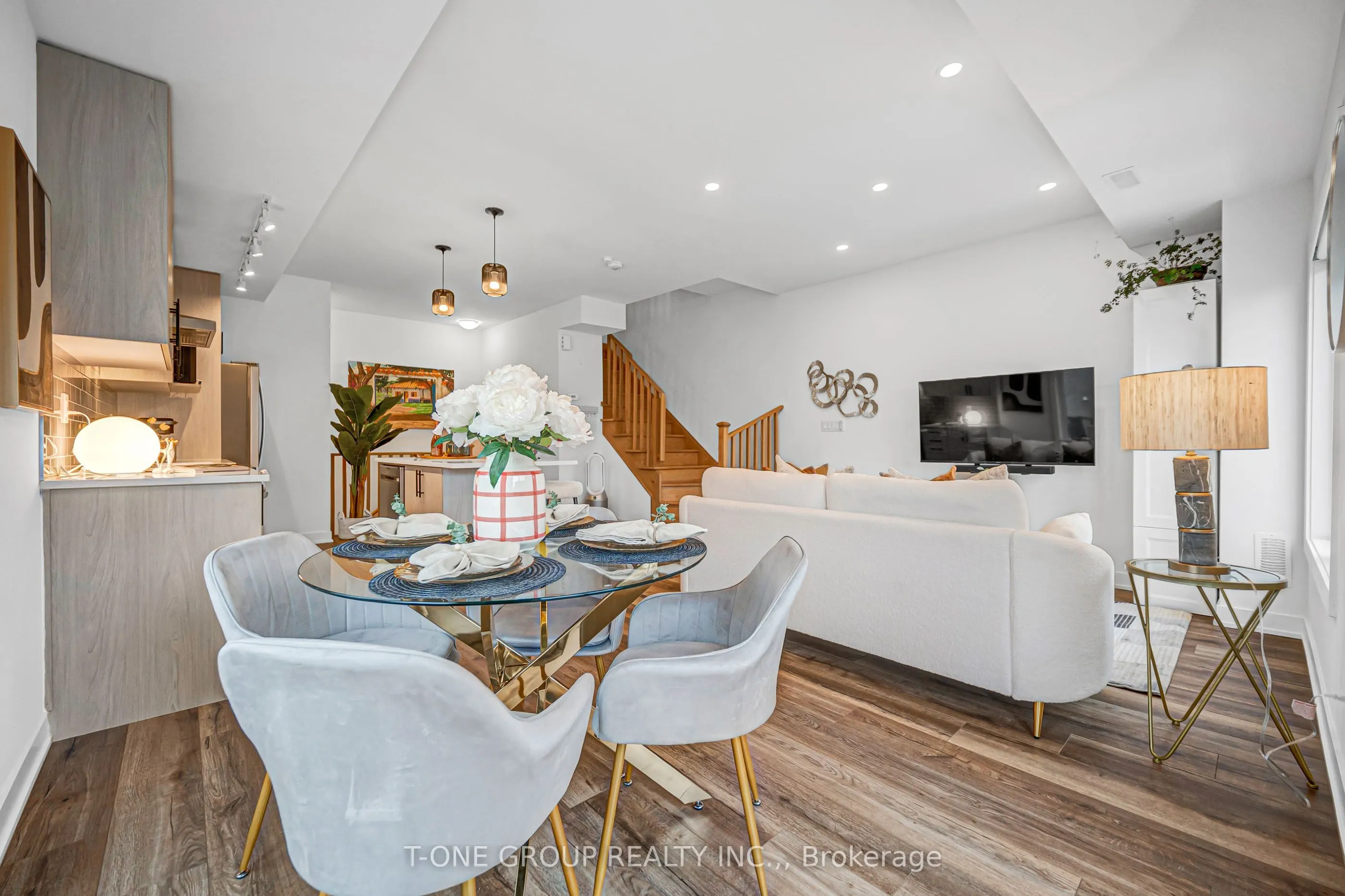 144 Covington Crescent