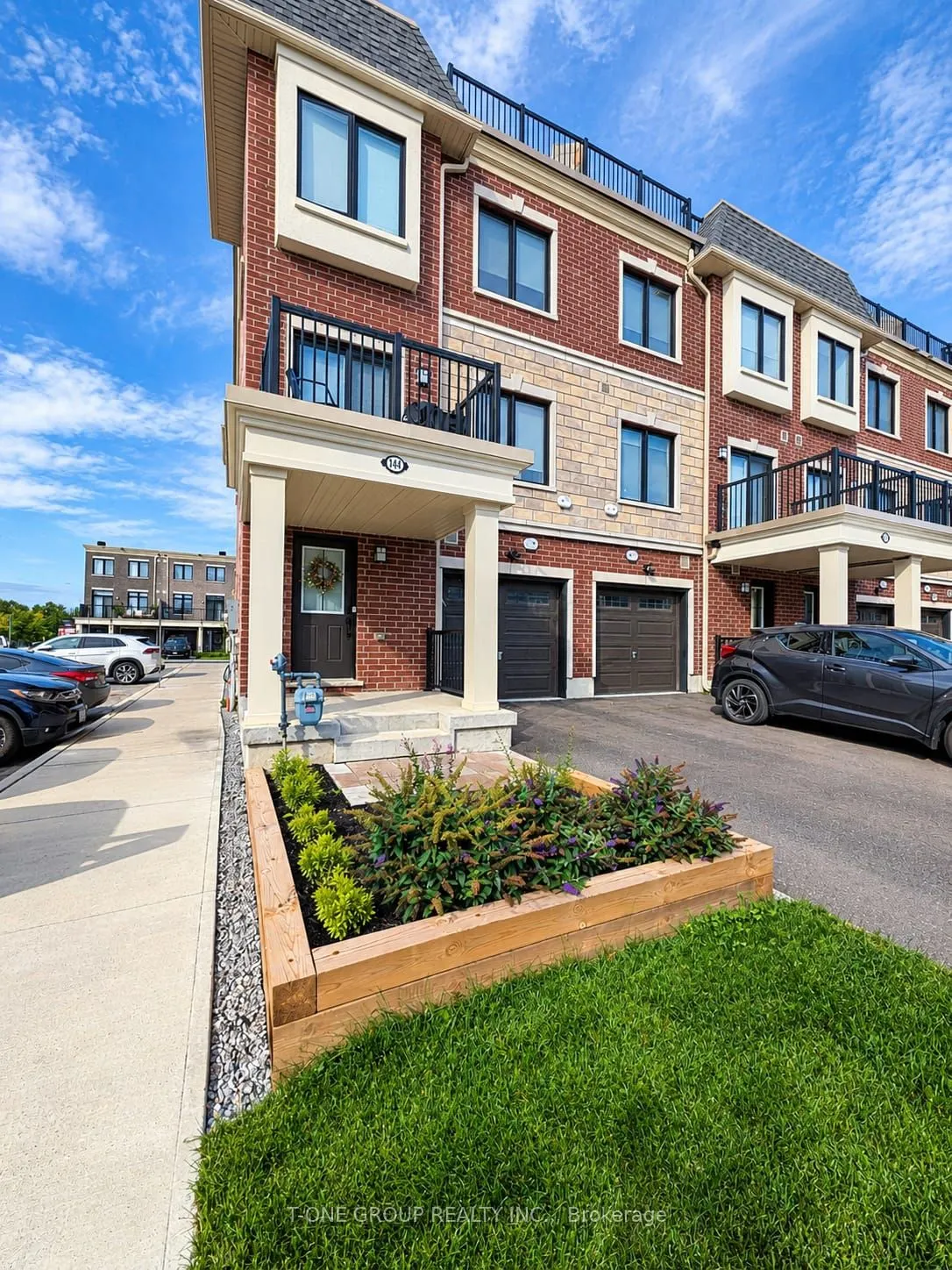 144 Covington Crescent