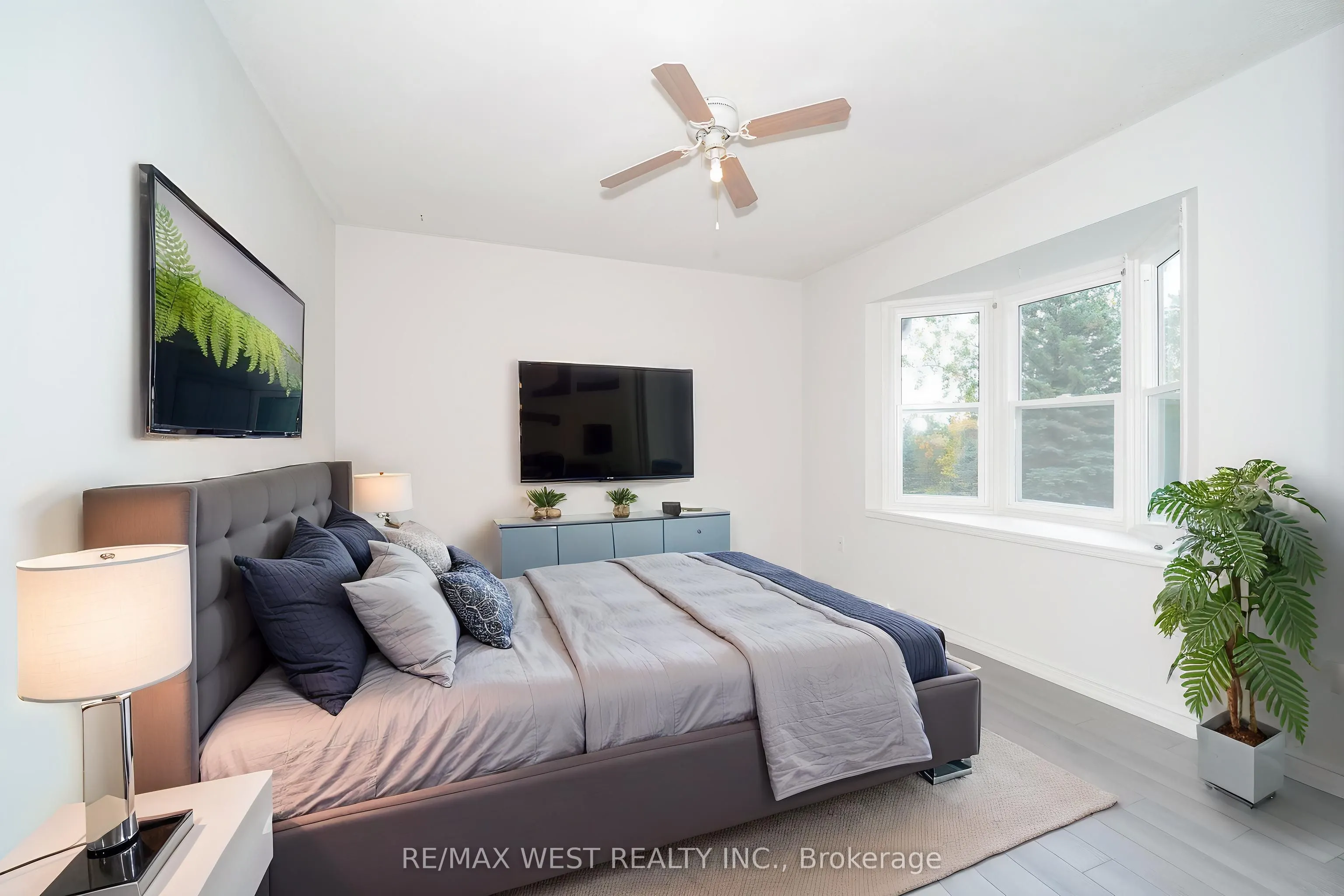 24 Smith Drive