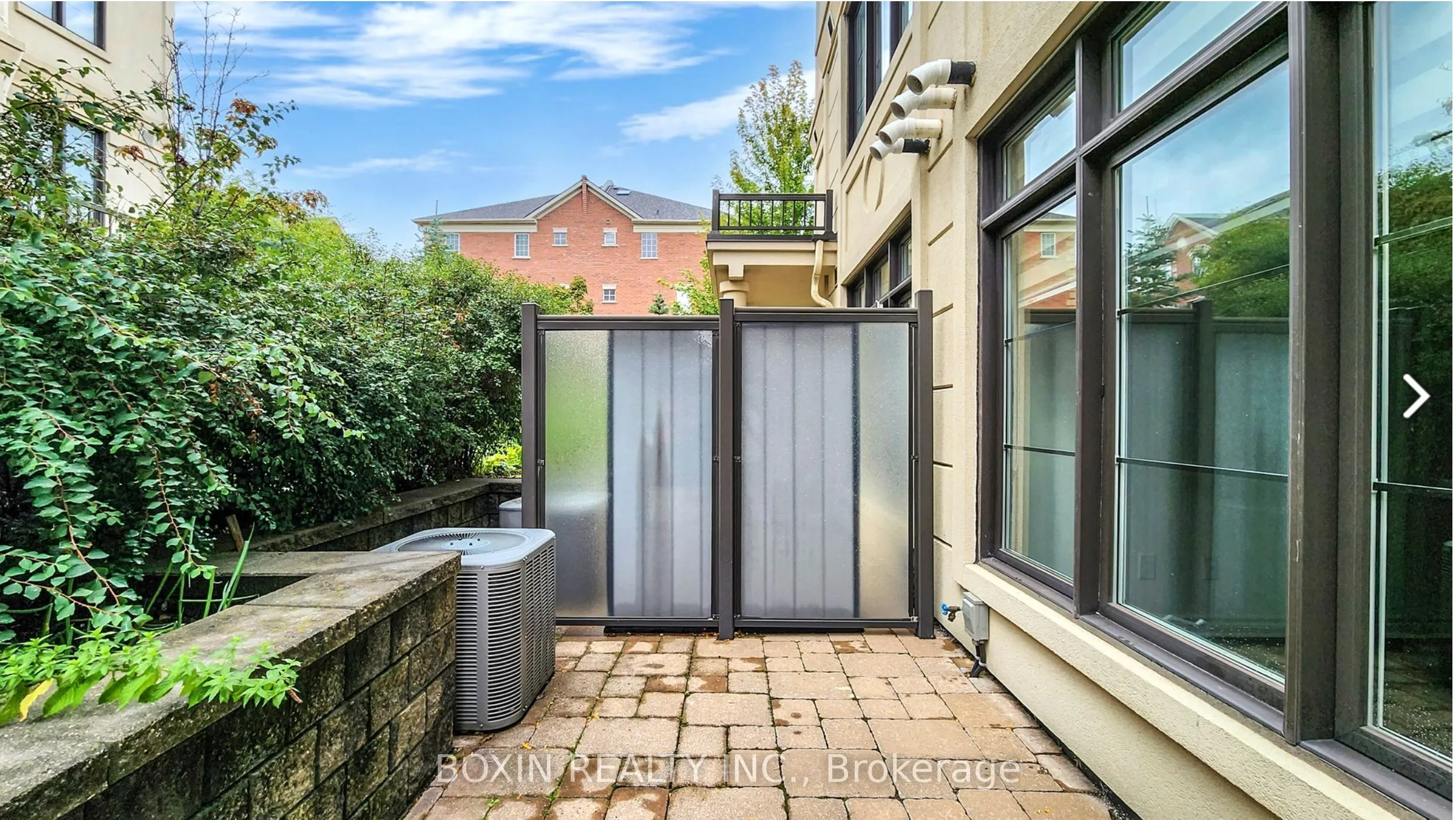 7 Brighton Place #14