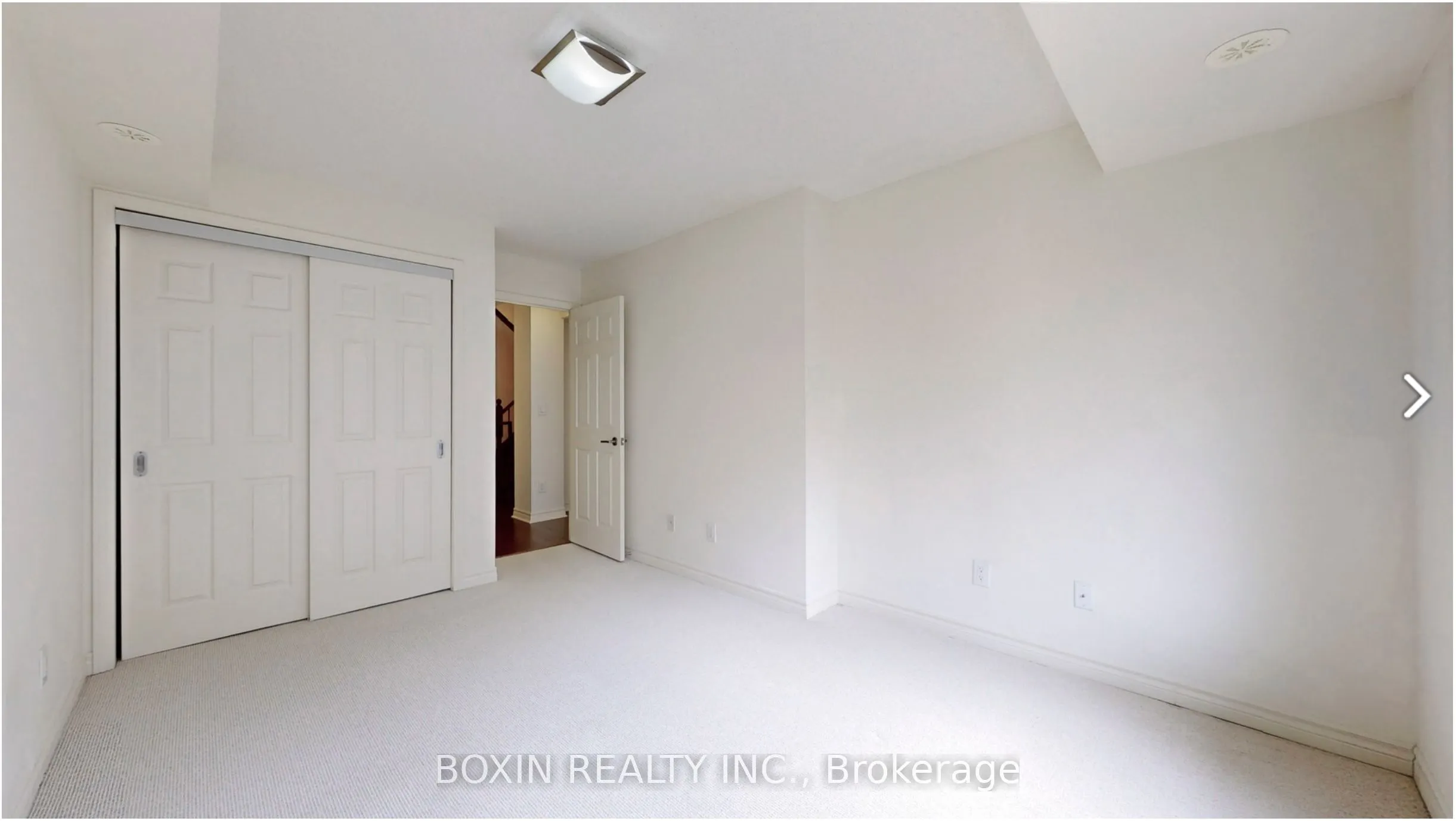 7 Brighton Place #14