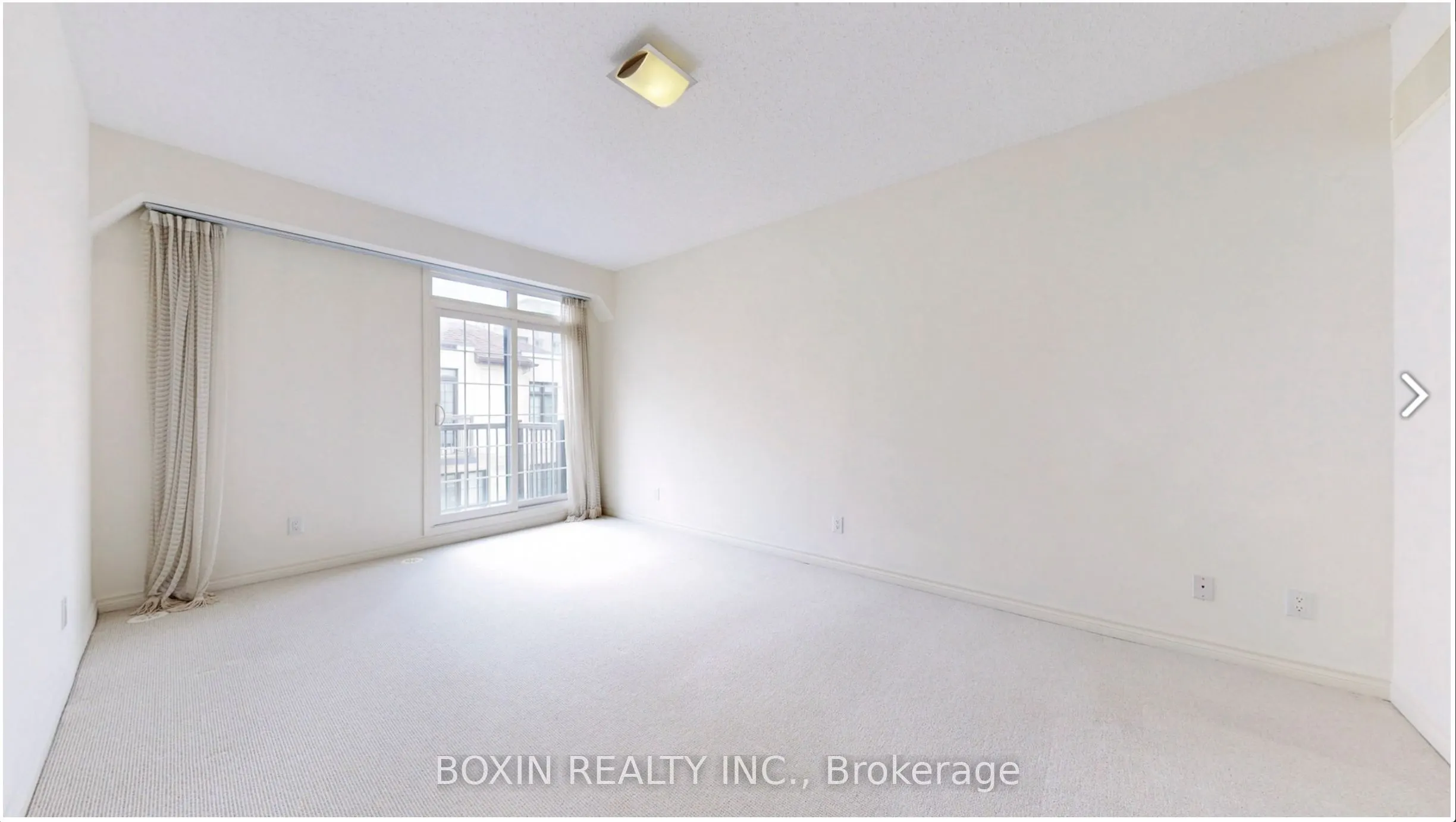 7 Brighton Place #14