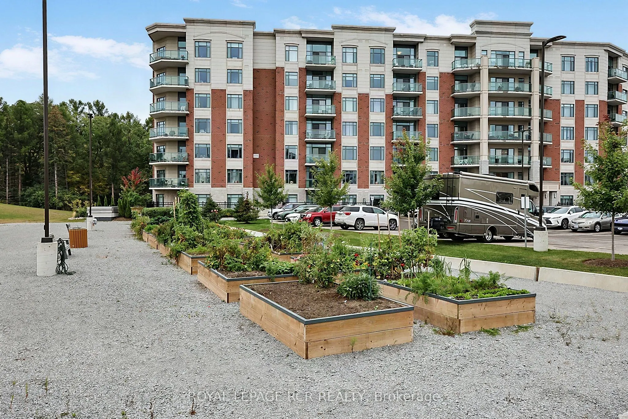 460 William Graham Drive #318