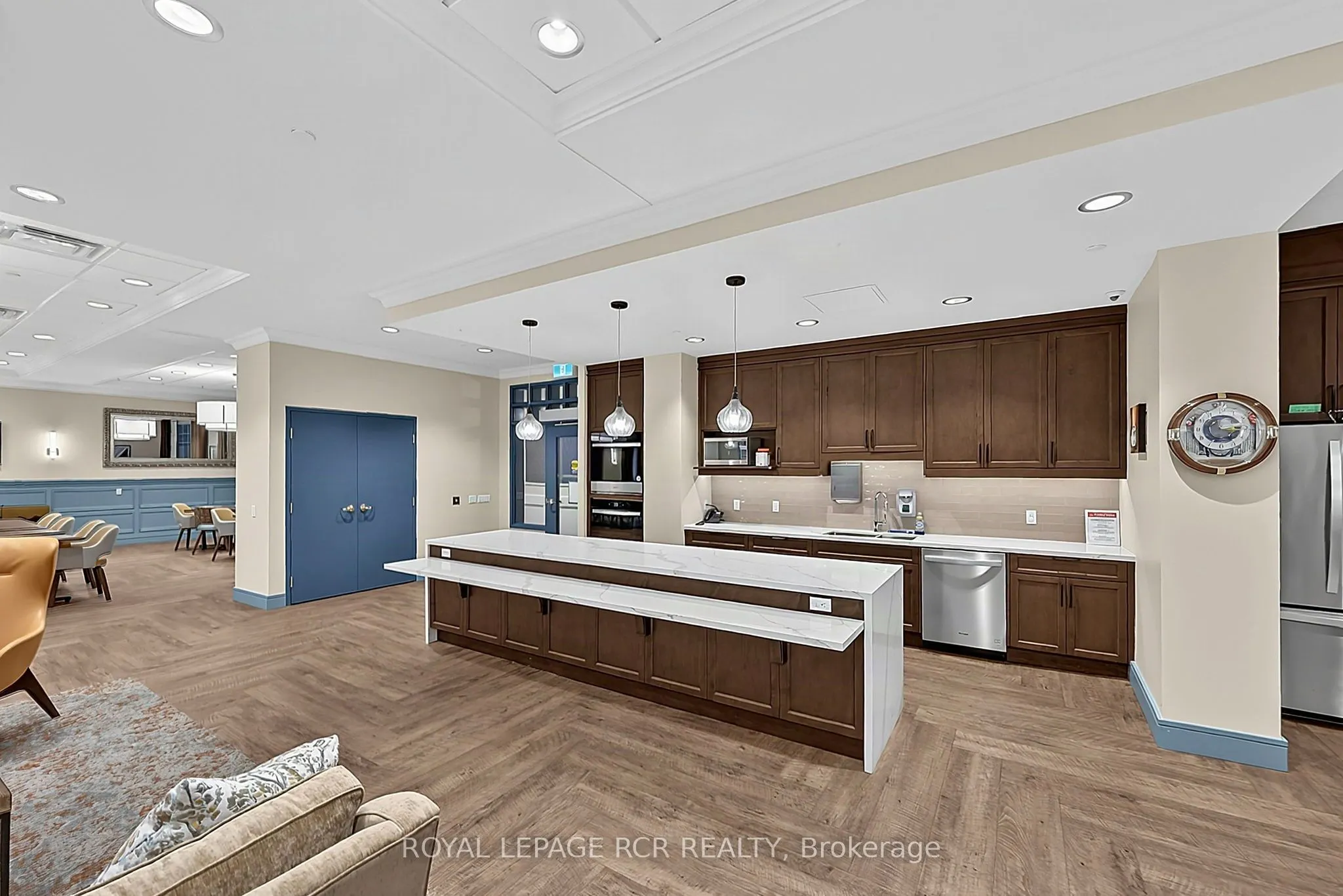 460 William Graham Drive #318