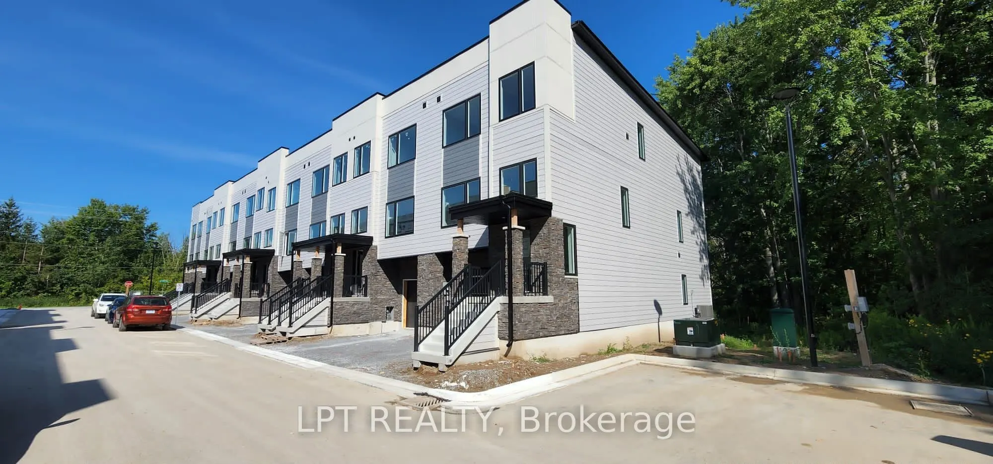 1482 Purchase Pl Place