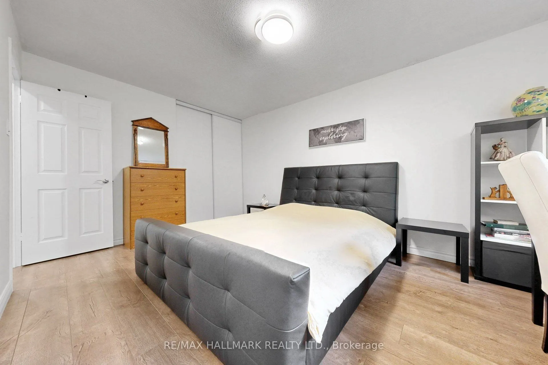 22 Pining Road