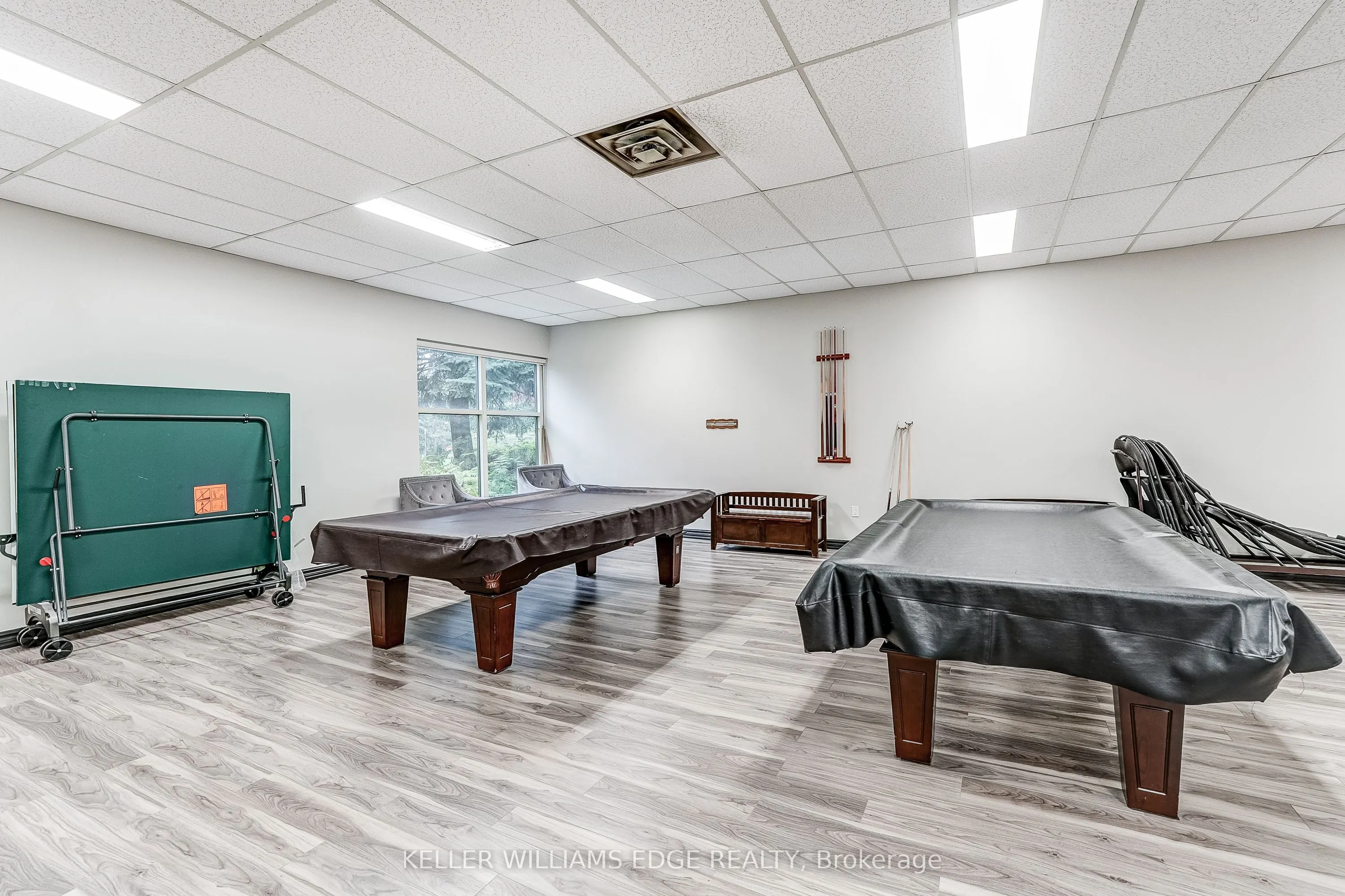 40 Harding Boulevard W #603