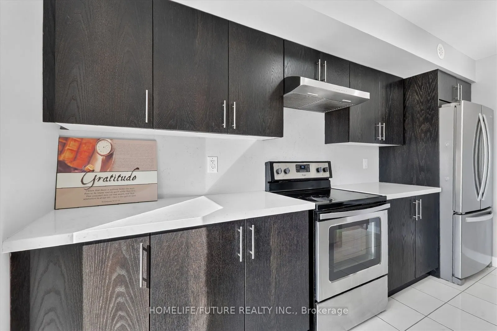 2 Blanche Lane #908