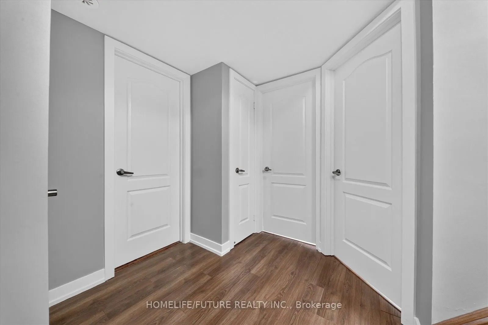 2 Blanche Lane #908