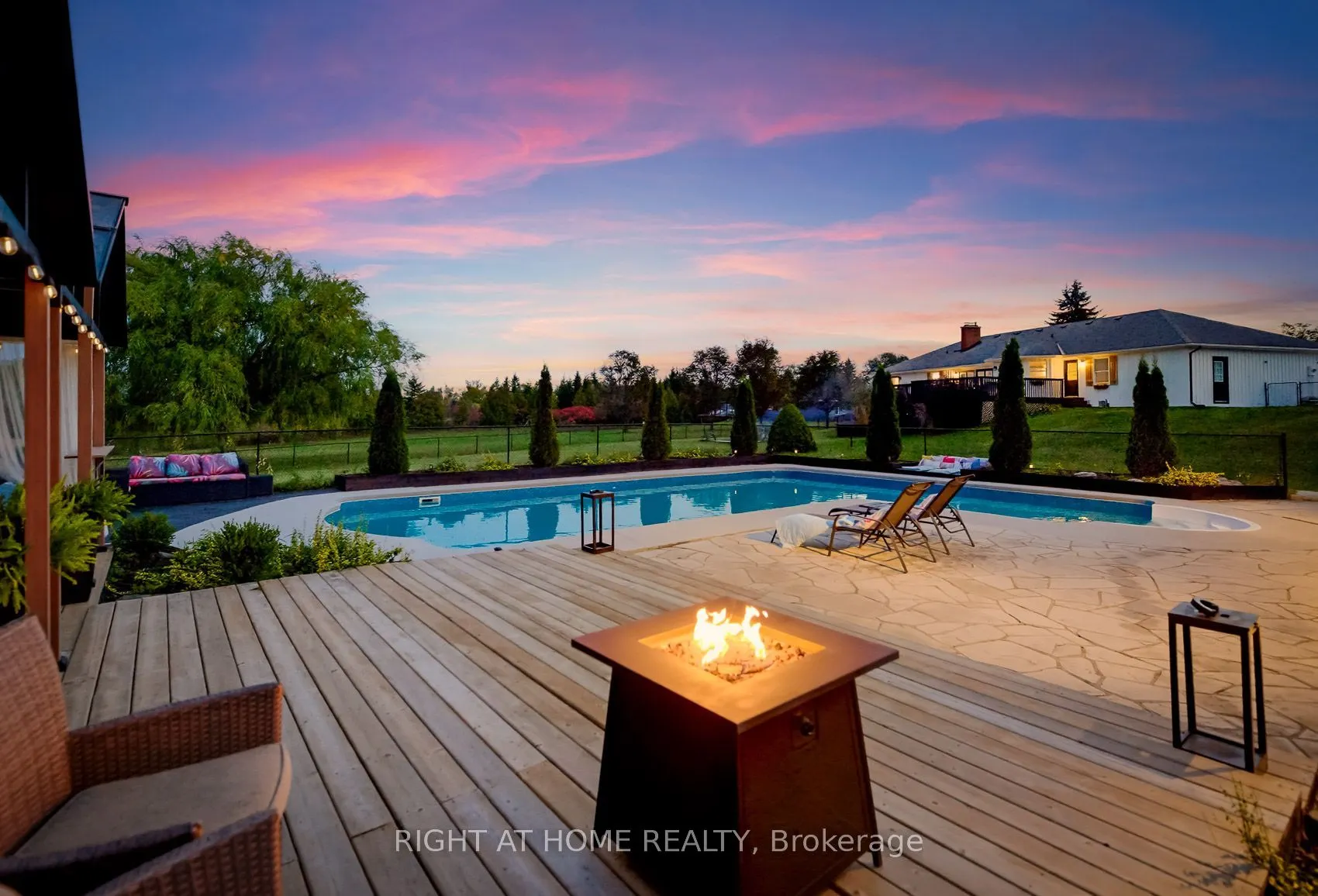 31 Uxbridge Heights Drive