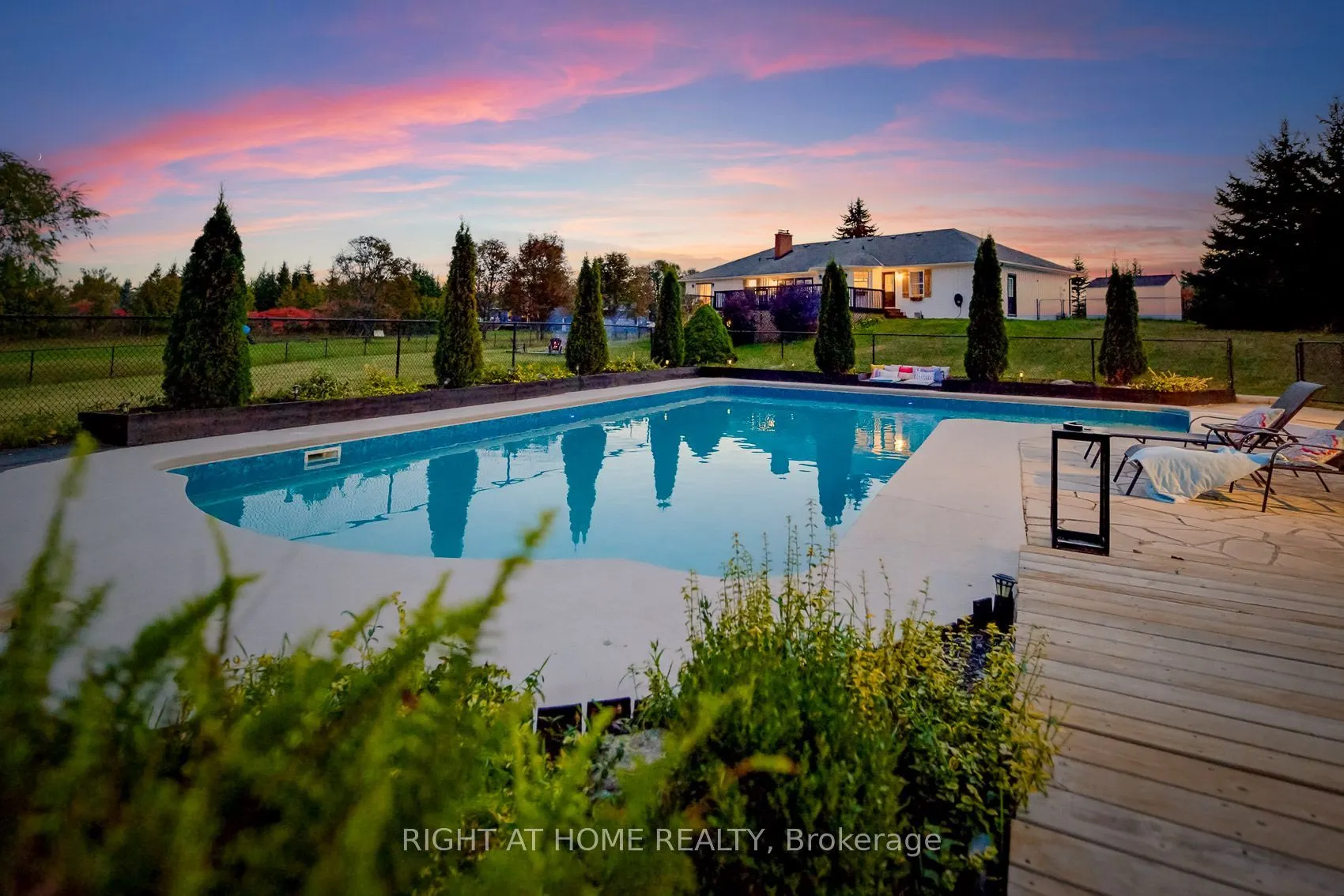 31 Uxbridge Heights Drive
